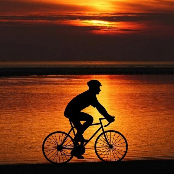7 Tips for Safe Sunset Rides