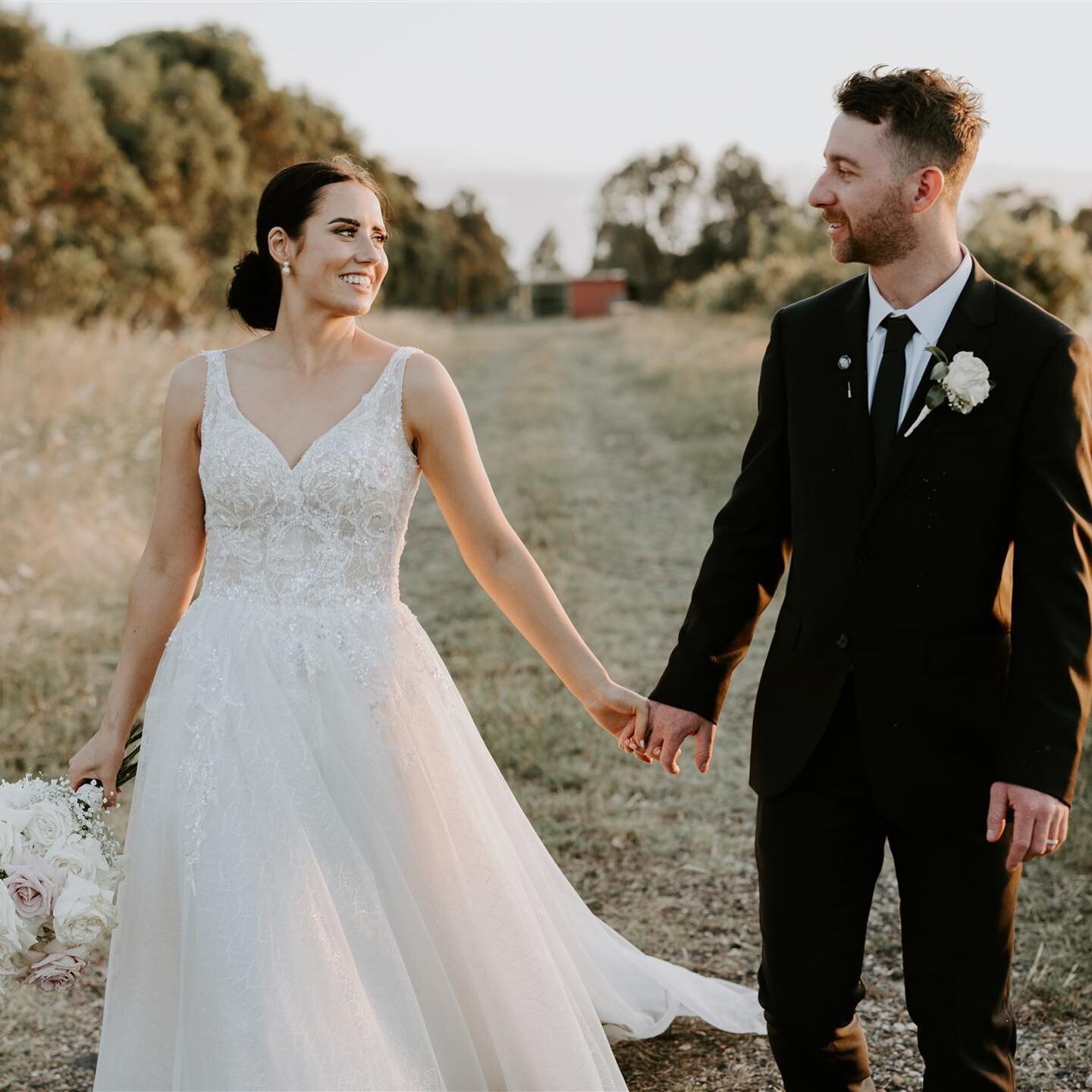 What an *incredible* start to Summer weddings! I've had four unique and wonderful celebrations since we saw in 2023 and it's been a wonderful, sweaty ride - ha!

Saturday Jan 7 was the much anticipated love fest for Antoinette + Sam (+ their Sadie gi