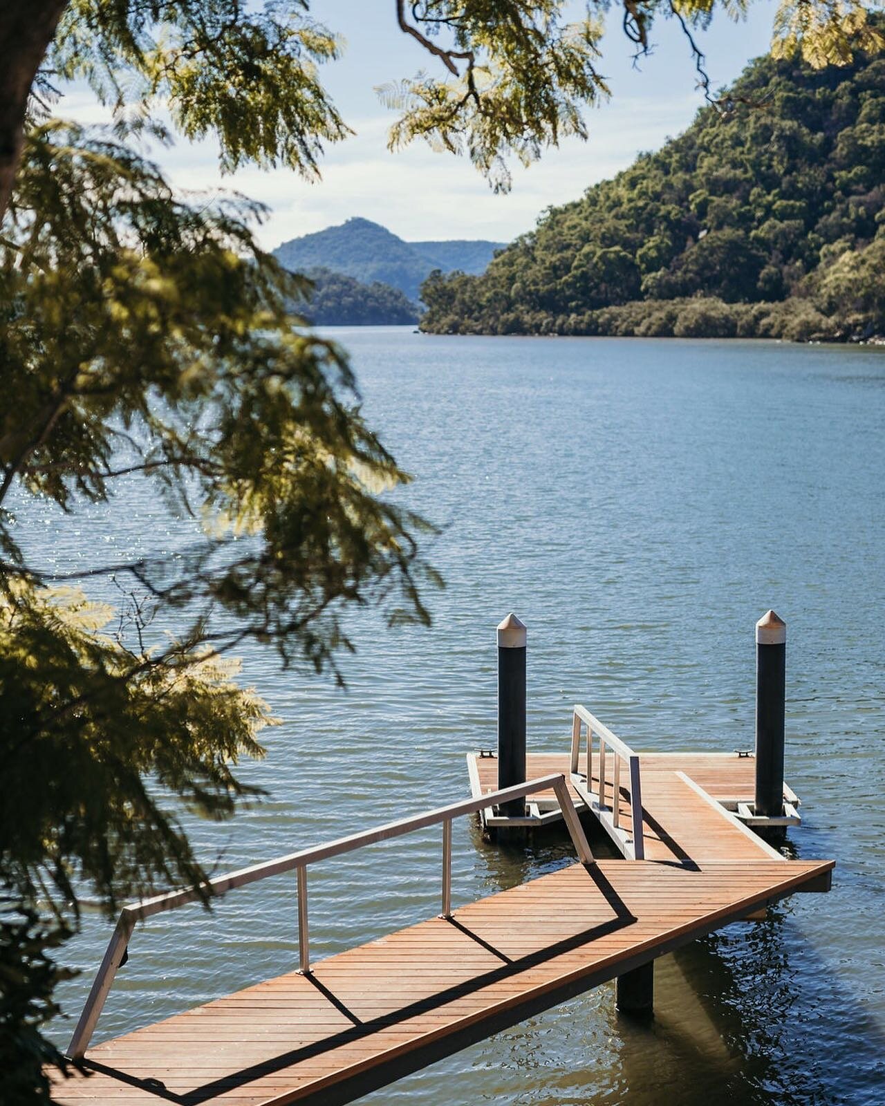 Weekend bliss ☀️ 
.
📷 @musephotography_lifestyle 
.
.
#theriverhousecobapoint #hawkesburyriver #hawkesburyriverlife #berowracreek #berowrawaters #holidayaccommodation #airbnb #riparide #couples #getaway #sustainable #wateraccess #discovernsw #explor