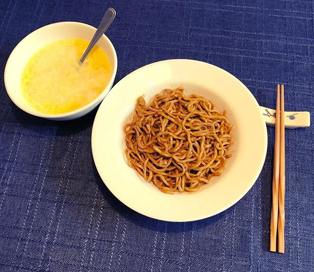 Thanks to my sis @miss.elvahan ! I finally had some authentic hot dry noodles from my hometown! (Oh it is from New York not really Wuhan 😂)