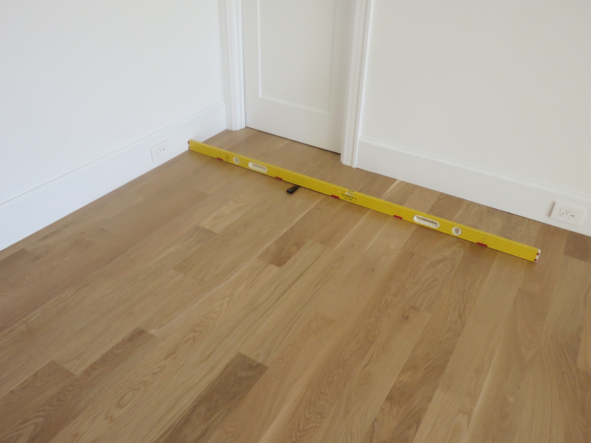 Floor flatness survey
