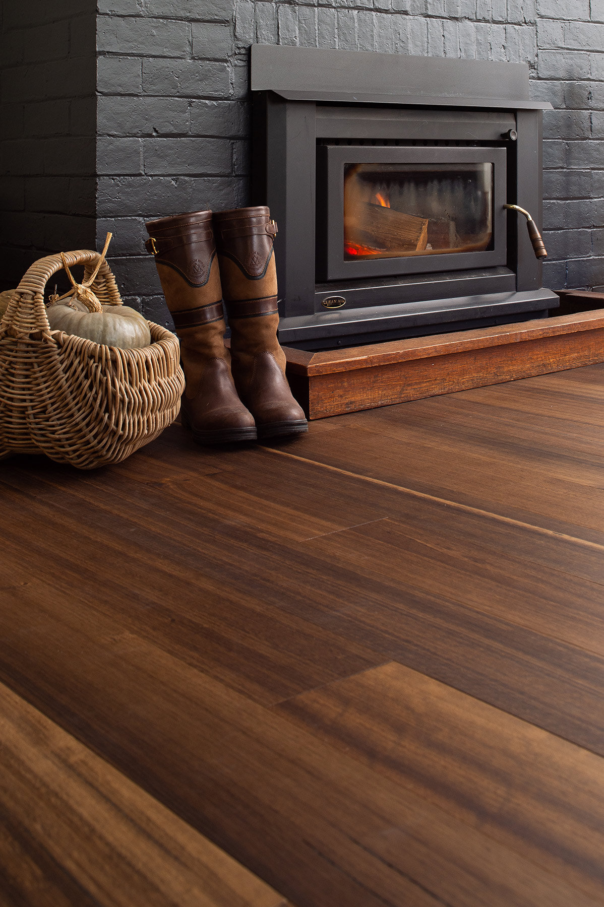 Woodsmith_OldForestVale_05.jpg