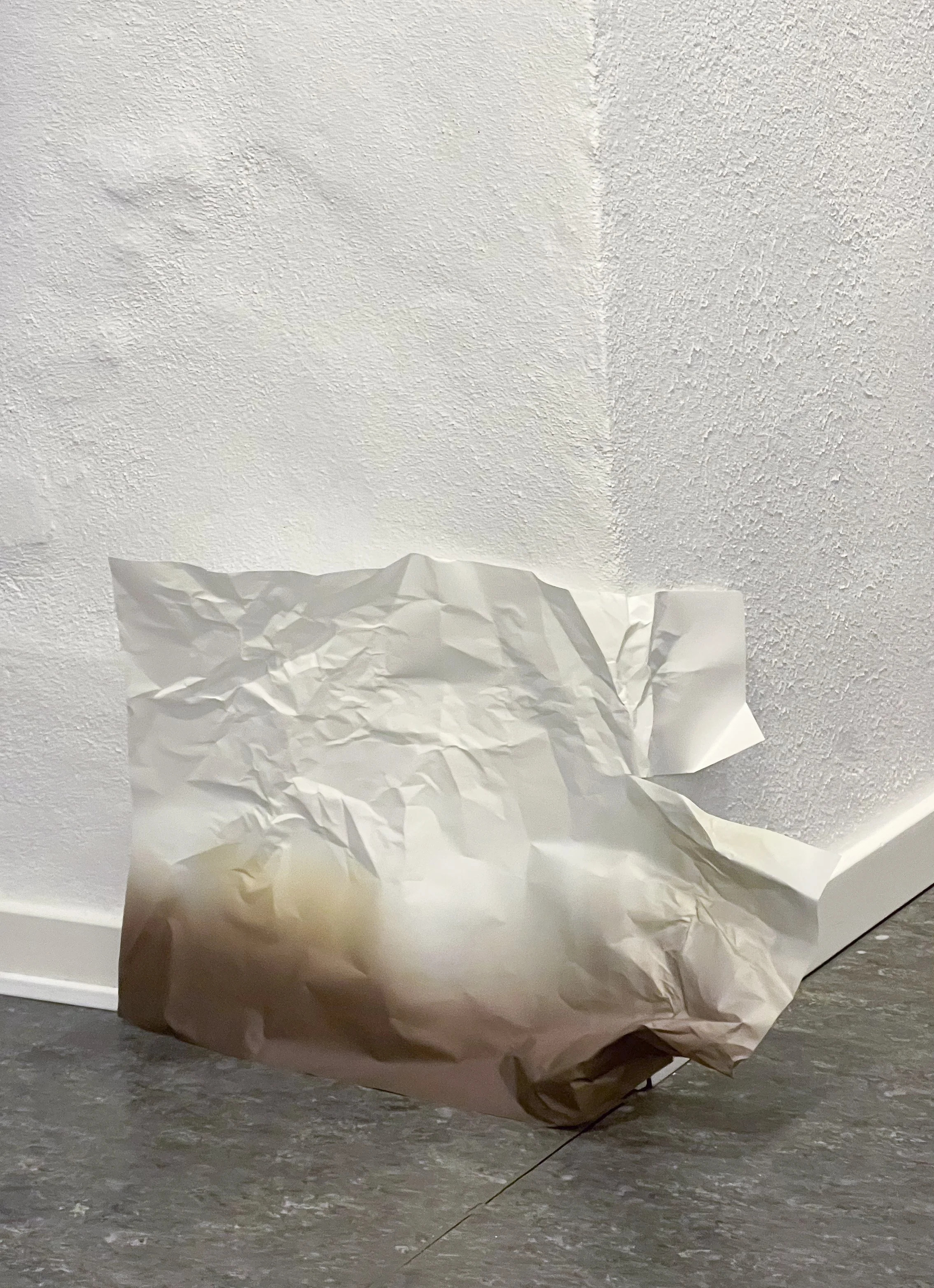    saudade   at Mellerummet in Aarhus, DK 2025  Made possible with funding from Aarhus Kulturudviklingspuljen and Godsbanen  Photo: Emily Louise Beresford 