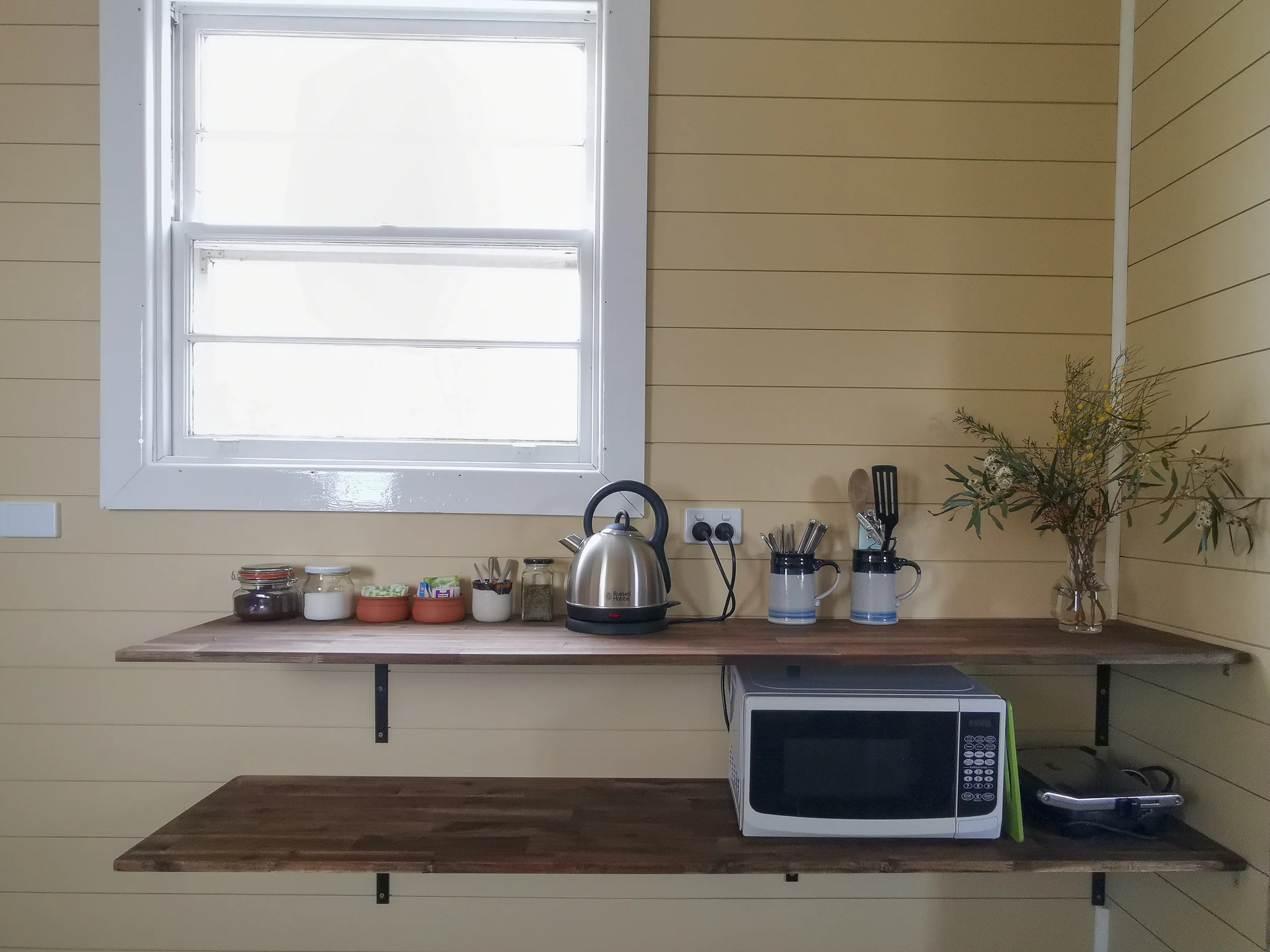 The Roost - tea and coffee.jpg