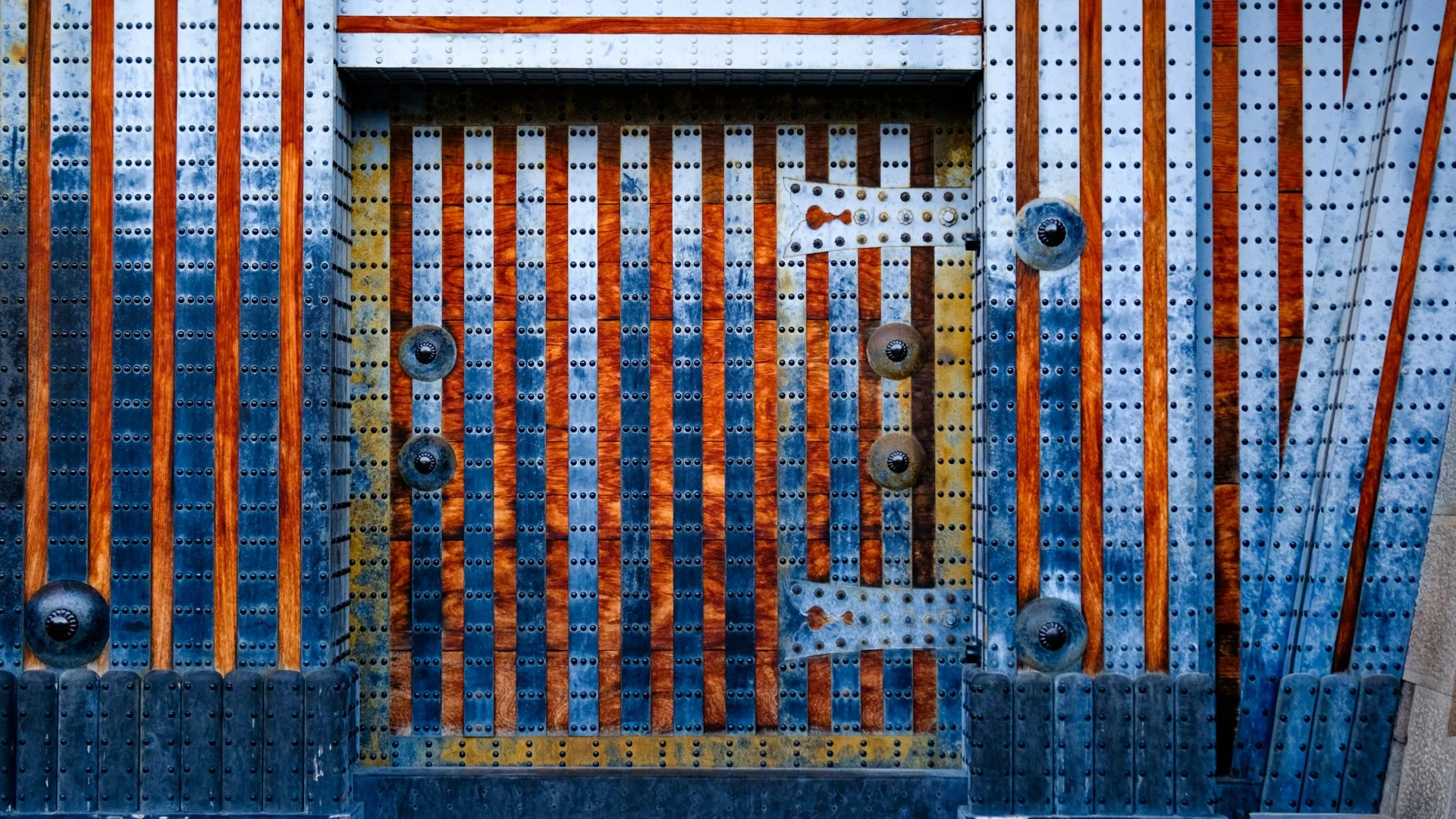 "Castle Gate Kanazawa Japan" | February 2026 | Topic (Doors Windows) - Digital | Acceptance (Score: 13)