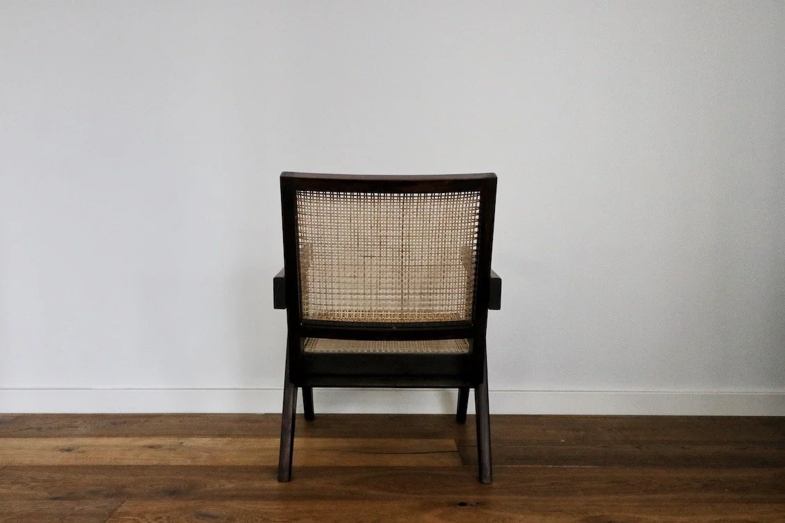 Srelle-Easy-Chair-Darkened00004_copy_2100x.jpg