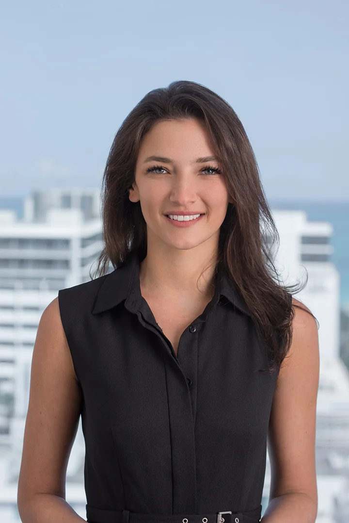 Ellina_Barbosa Legal.jpg