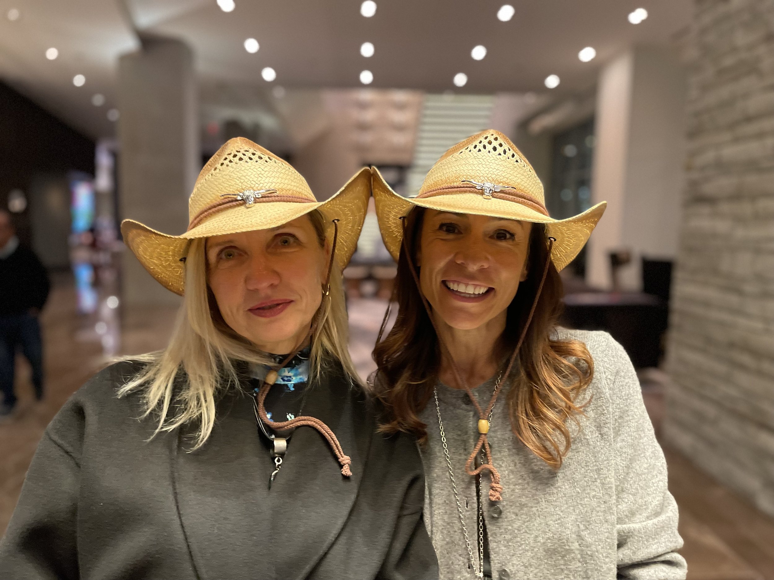 Chilling at #CryoCon2024 with the industry's best! Dallas, Texas