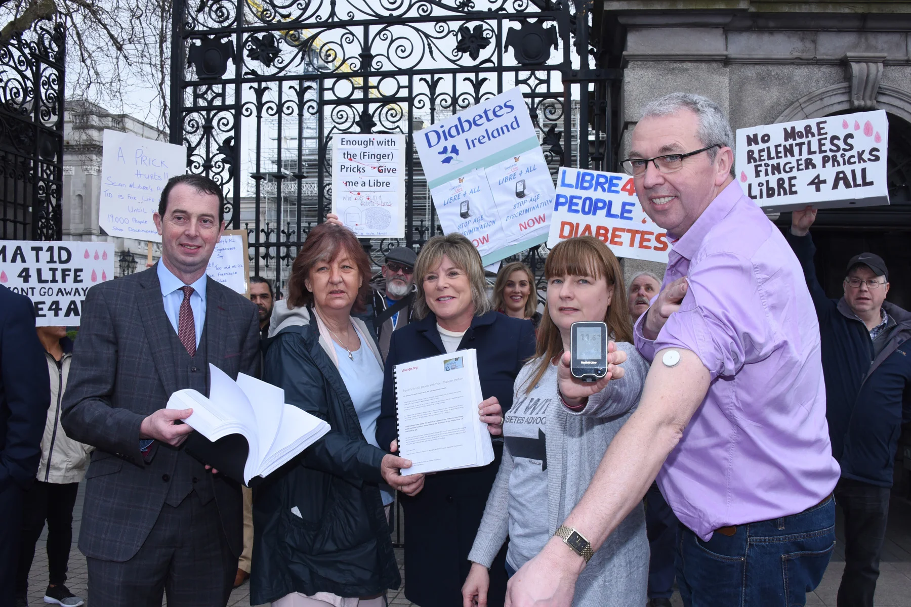 Photo credit: David Coleman. Pictured L to R: Deputy Frank O’Rourke, Davina Lyon, Deputy Mary Butler, Grainne Flynn and Councilor Donal Gilroy.