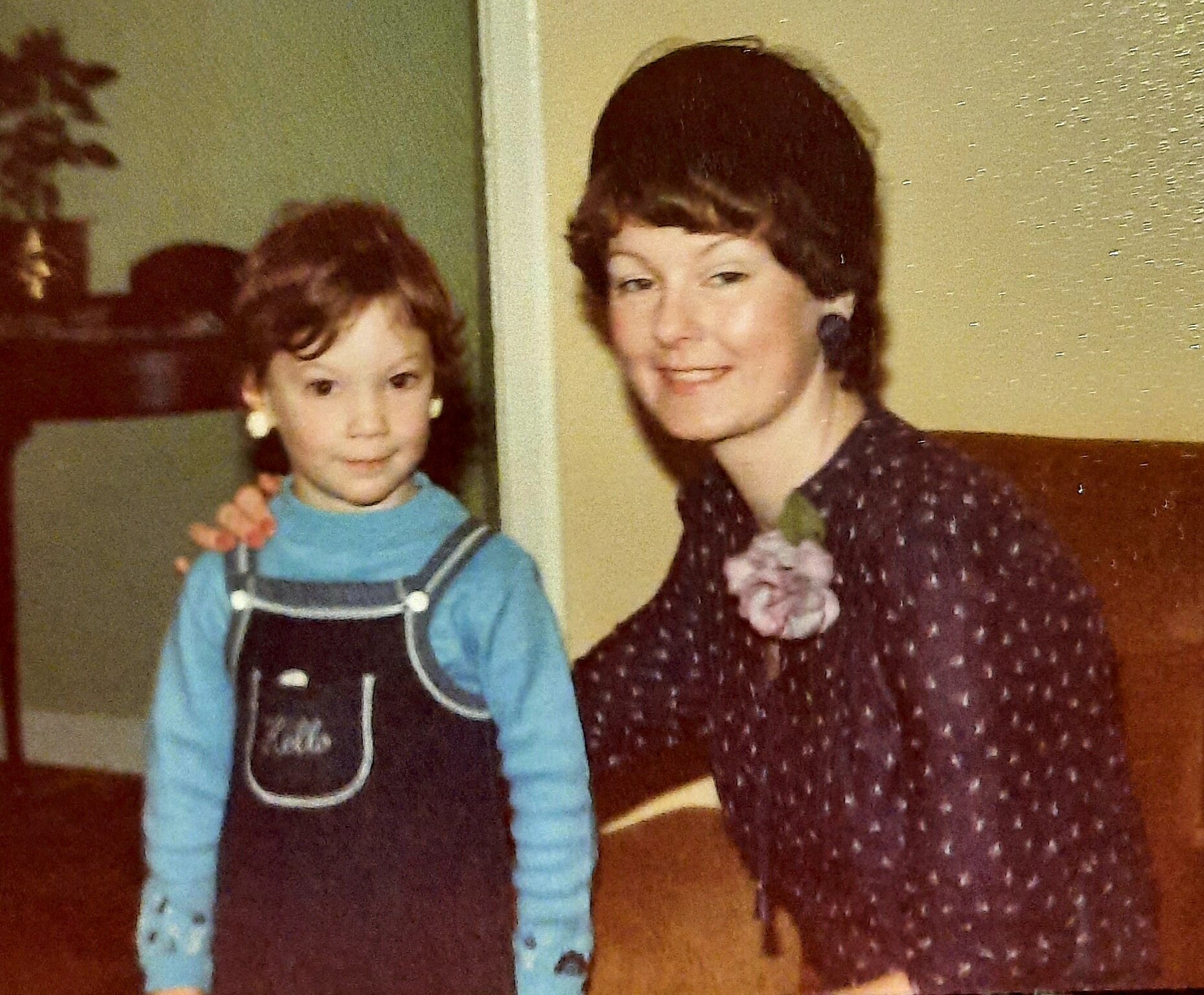 Ashling &amp; her Mum in 1979