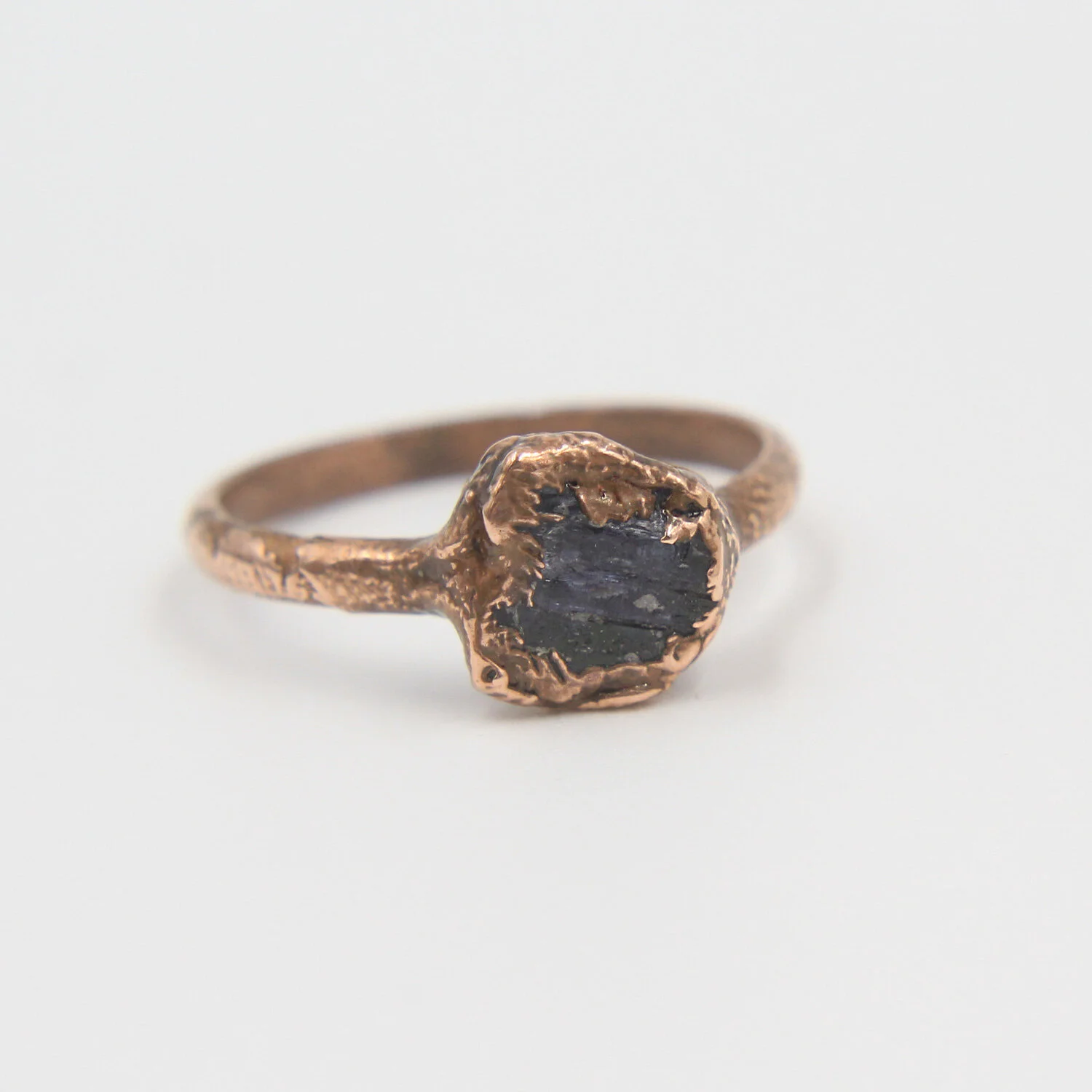 Tanzanite electroformed copper ring close up