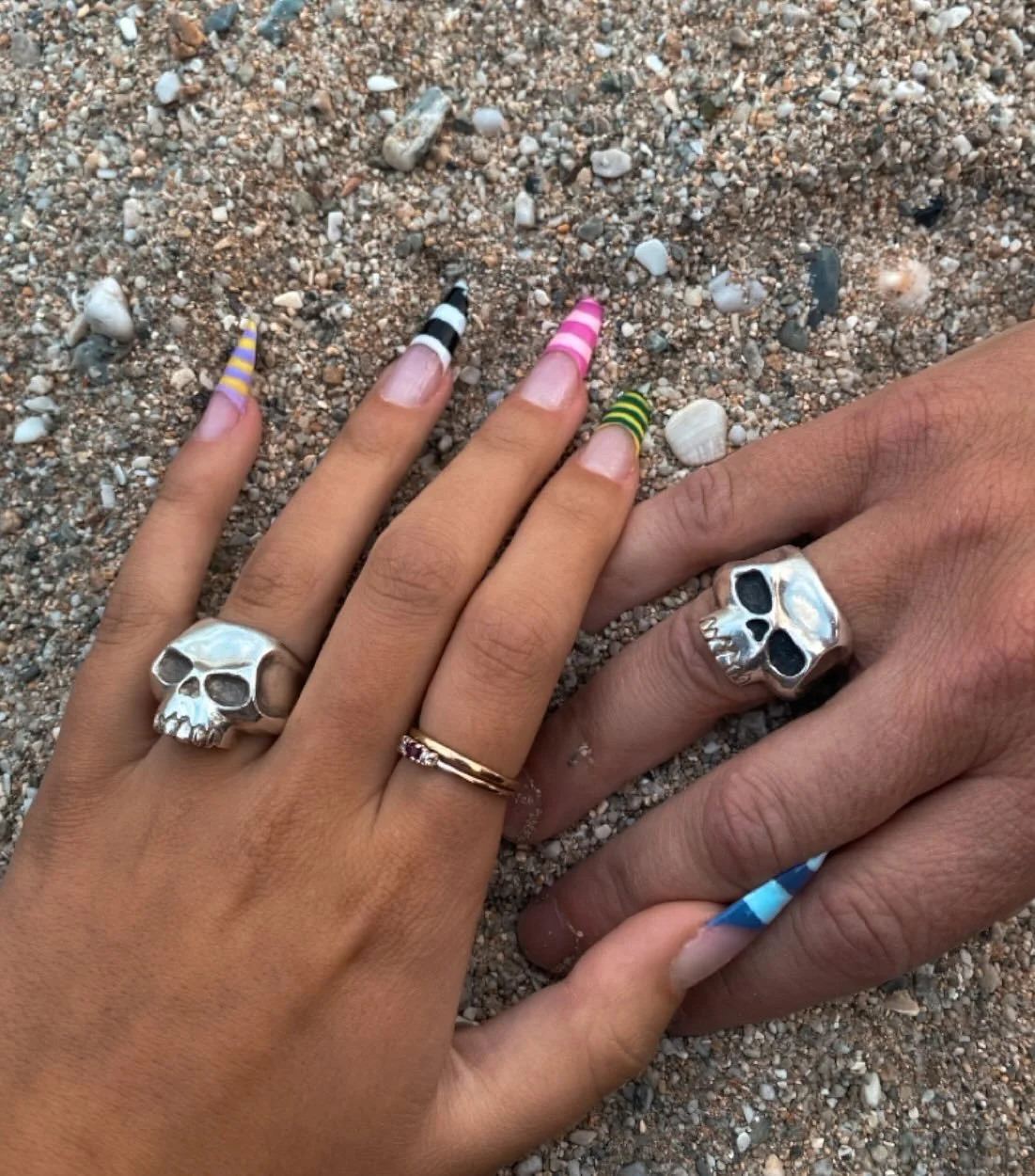 Skull rings and laundry 

#zaratahirjewellery
#skullrings 
#skulljewelry 
#madebyhands 
#waxcarvedjewellery