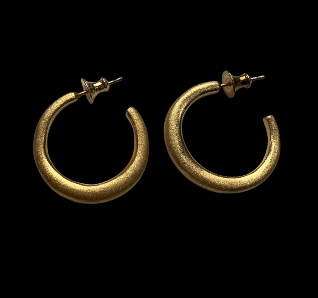 CRESCENT HOOPS
