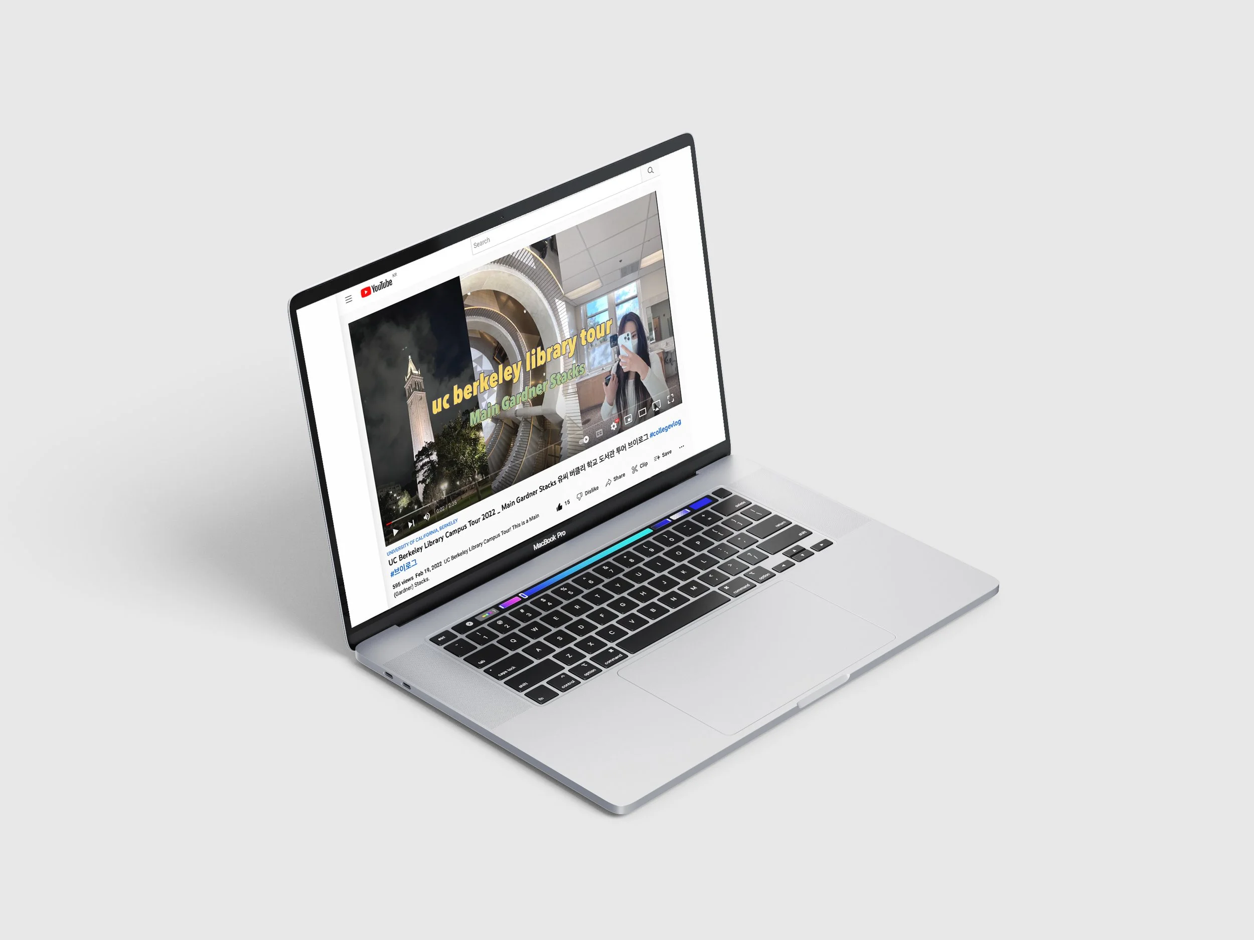Free_MacBook_Pro_2.jpg