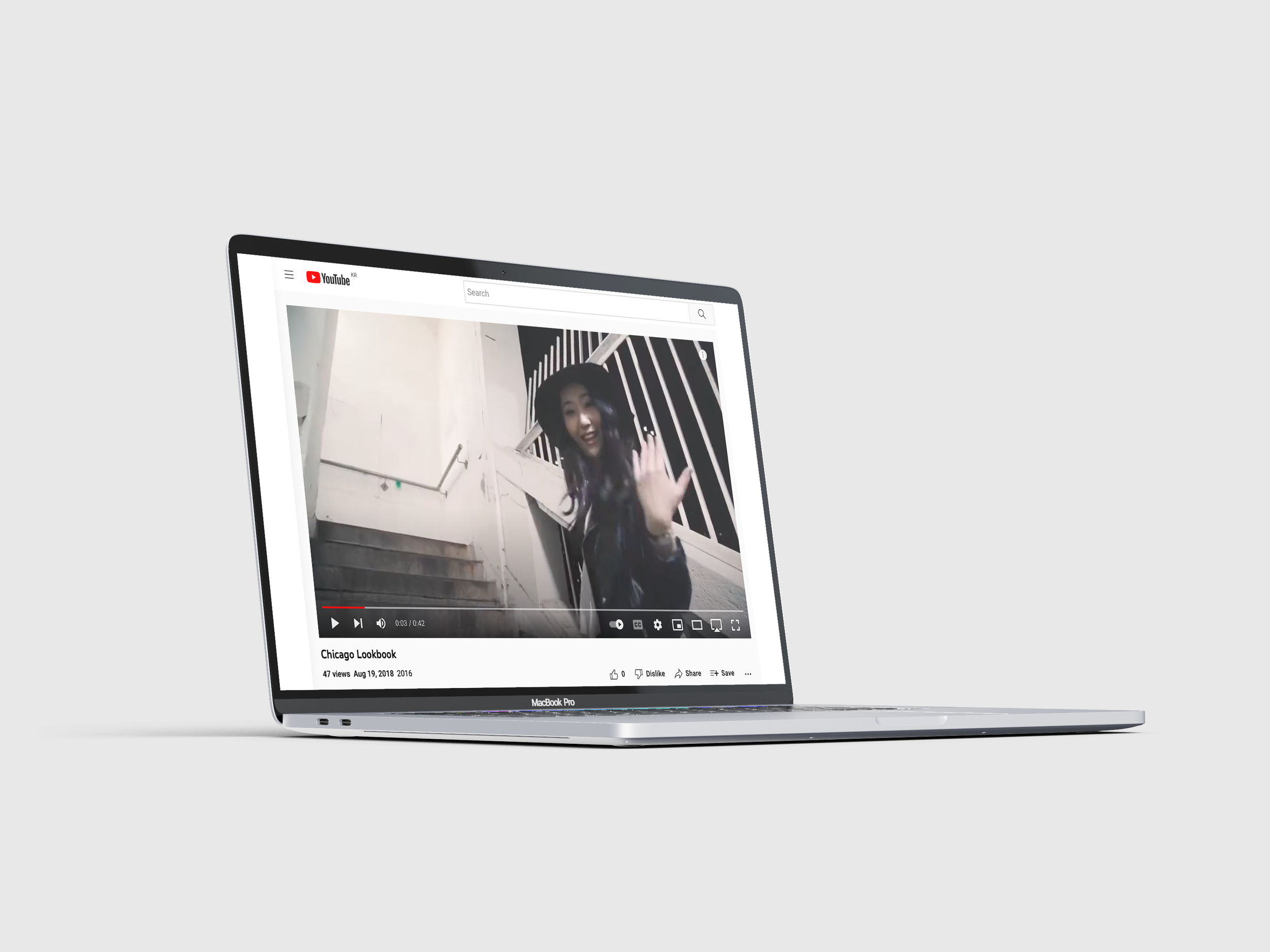 Free_MacBook_Pro_3.png