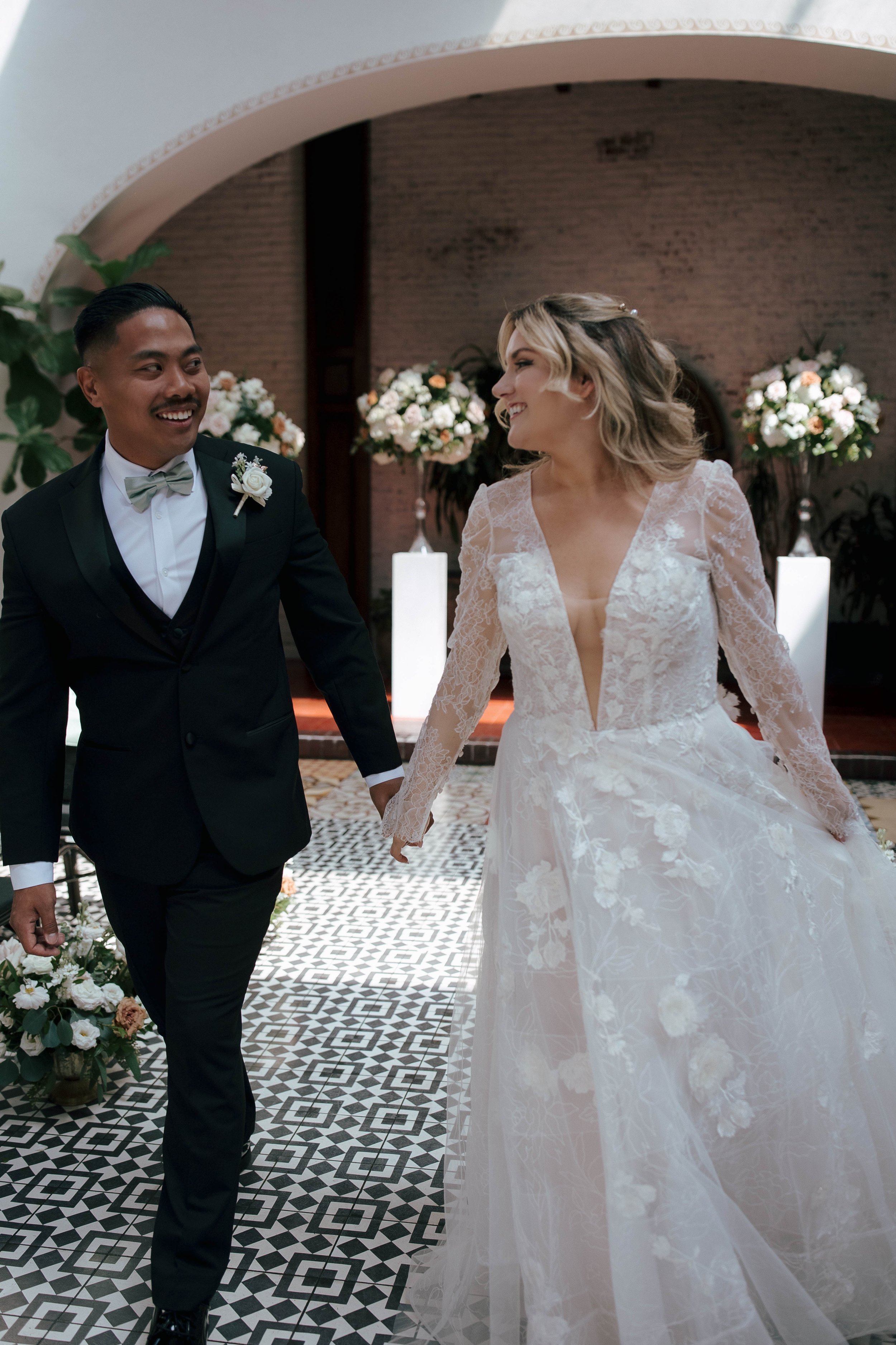 Gabby & Kris Wedding-1363.jpg