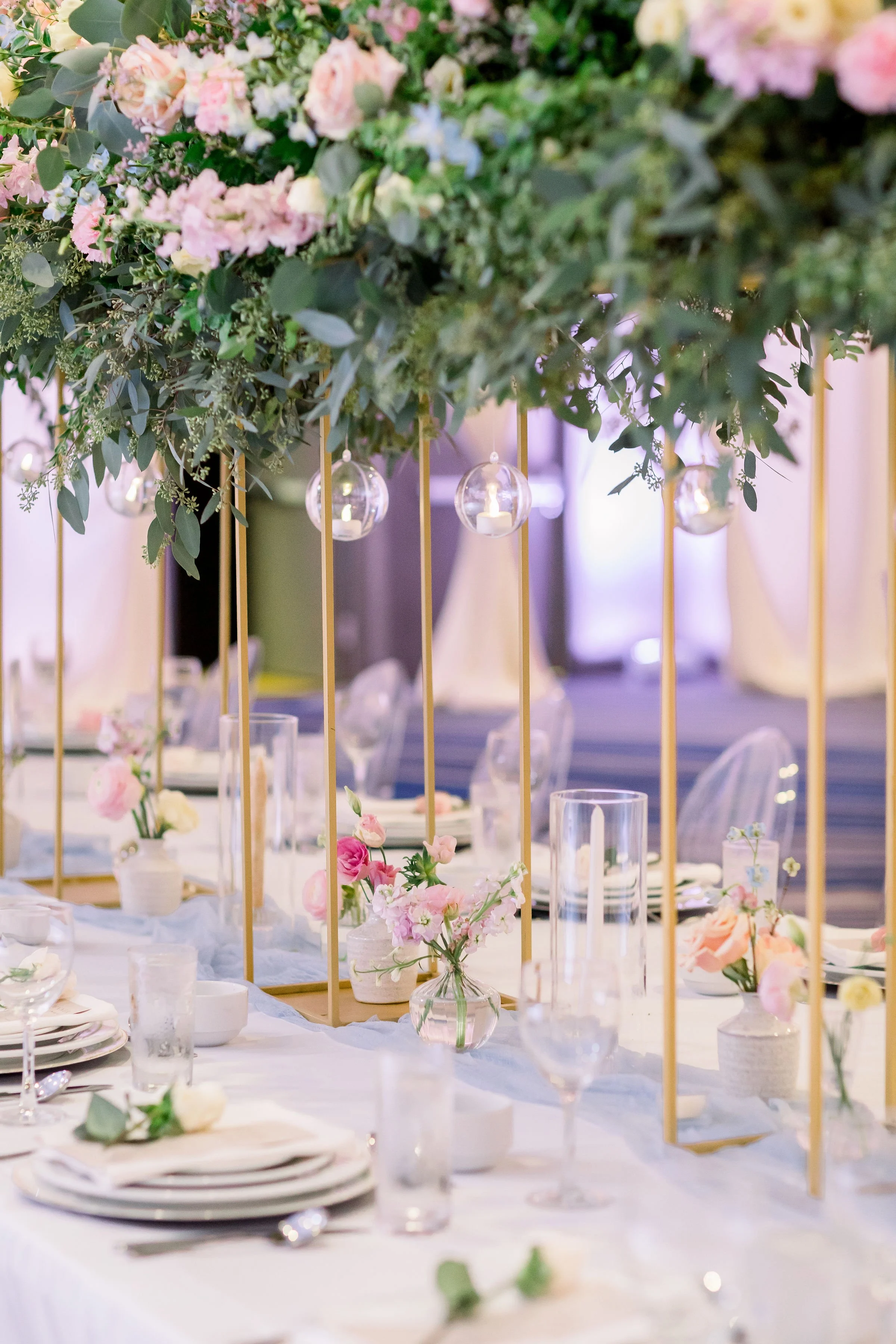 Lovelia_Wedding_ROMATIC_garden_Whimsical_soft_Pastel_floral_flowers_sweet_soft_floral_design_Ballroom_Bride_Bouquet_Centerpieces_SimplyAdriPhotography-61.JPG