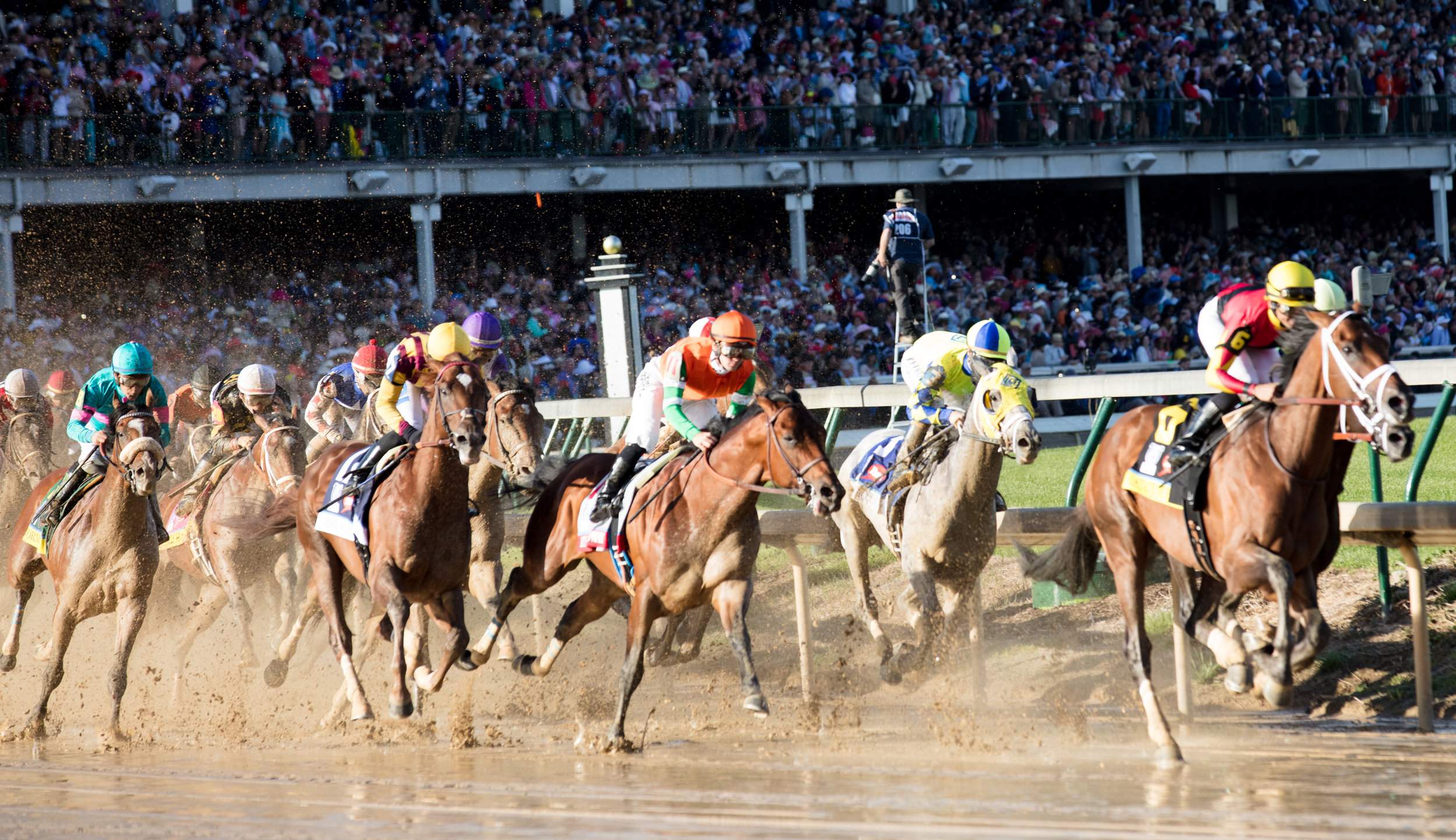 First turn at the Kentucky Derby #2.jpg