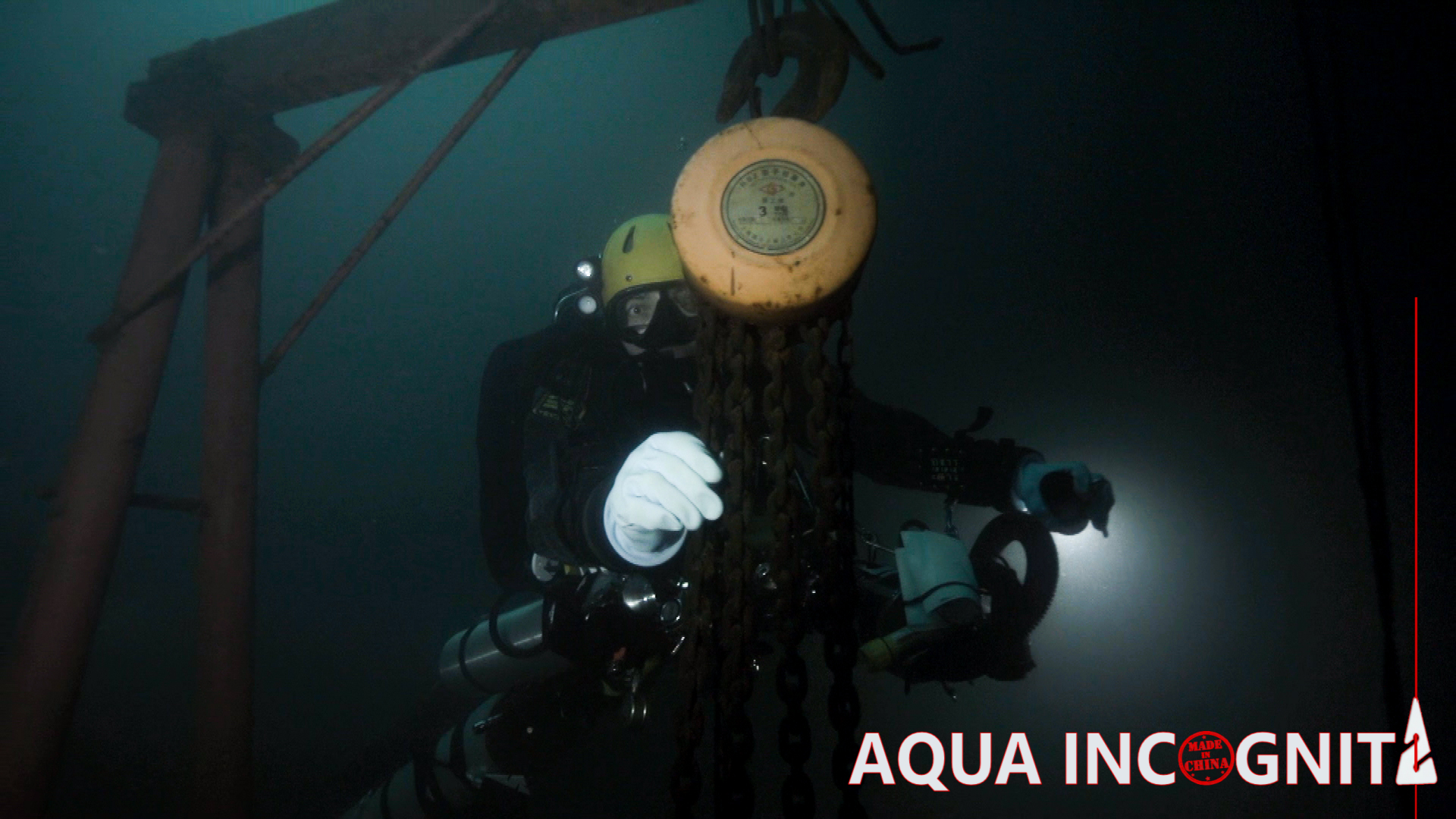 AI-underwater2.jpg