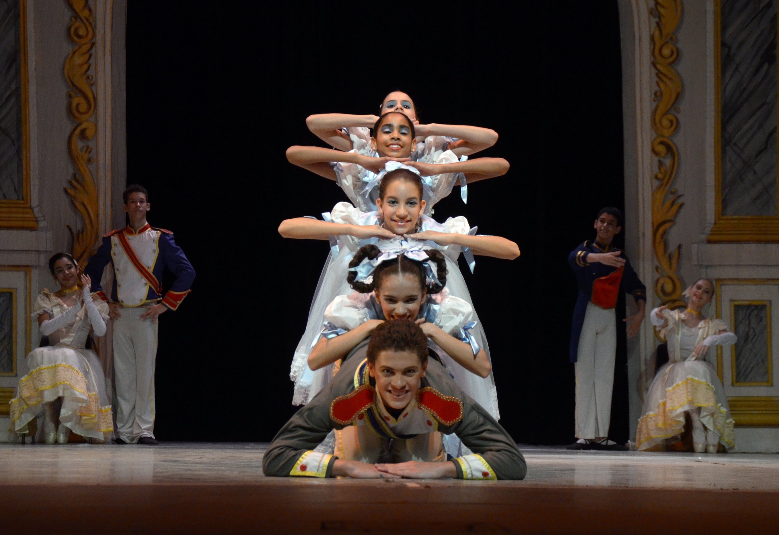 Alexis and his fellow students of the National Ballet School of Cuba 8 © Indyca.JPG