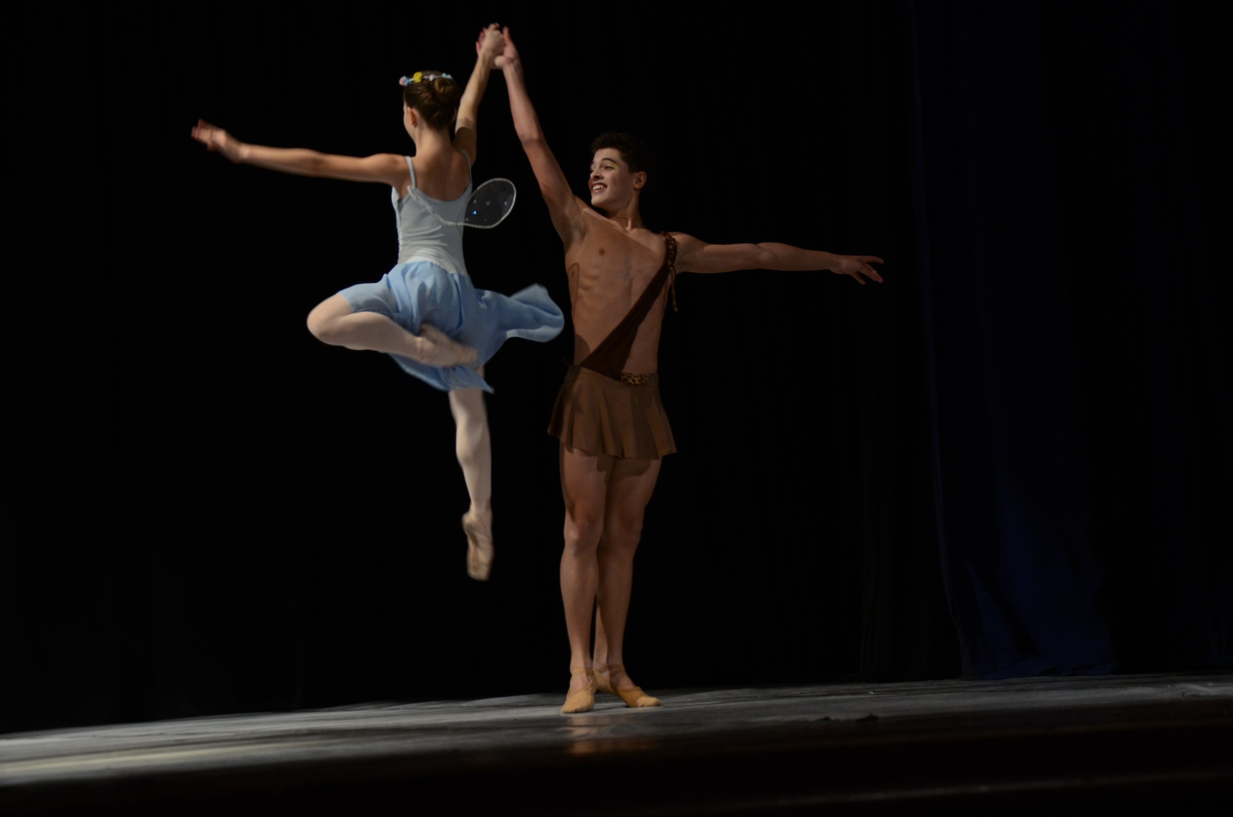 Alexis+and+his+fellow+students+of+the+National+Ballet+School+of+Cuba+9+©+Indyca.jpg