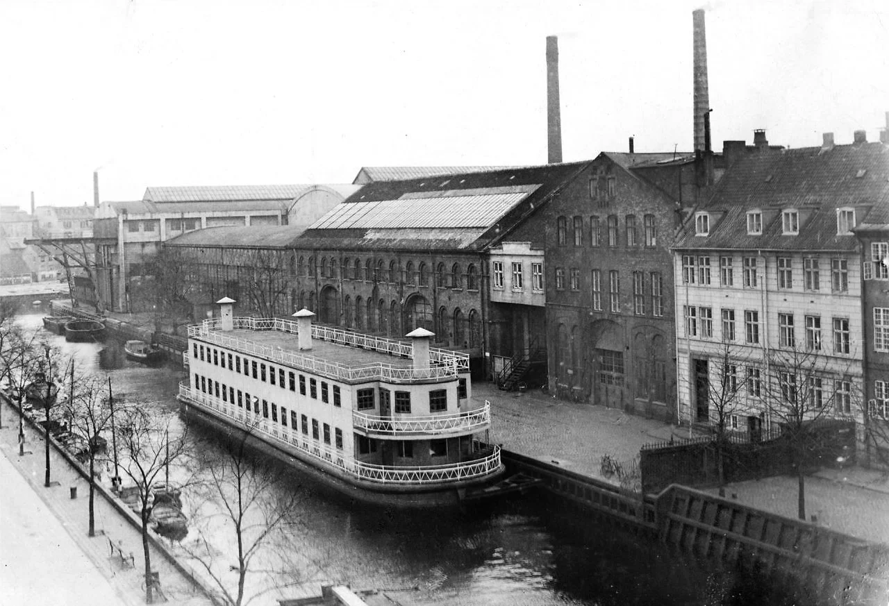 18827006-dkdengang.jpg