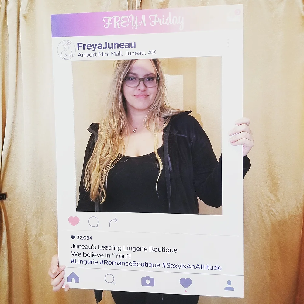 woman-in-instagram-frame.jpg