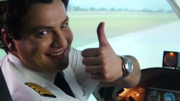 happy-pilot-doesnt-know-why-peaceful-island.jpg