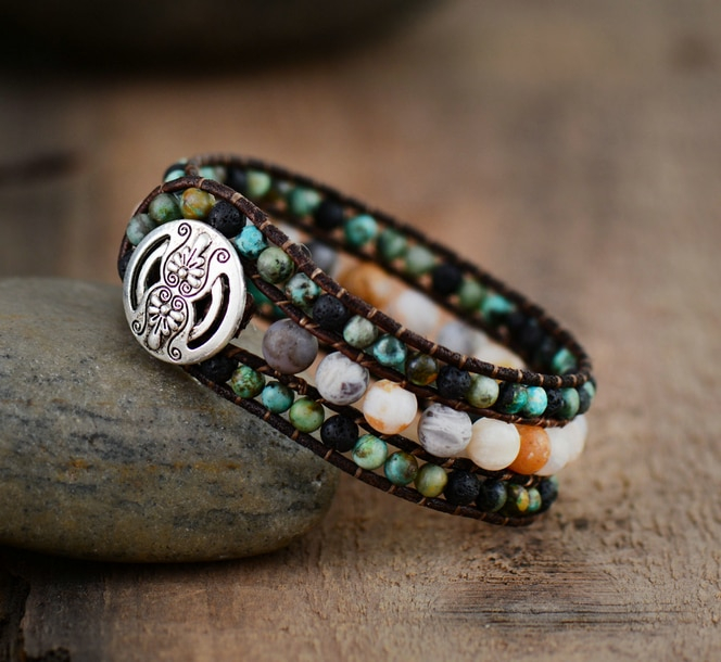 Third Eye Chakra Healing bead bracelet crystal beaded bracelet for anxiety.best affordable jewelry brands peaceful-island.com semi precious gemstone hippie jewelry boho gypsy vintage leather cuff