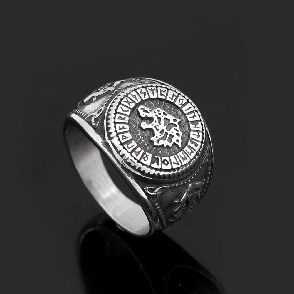 wolf signet ring