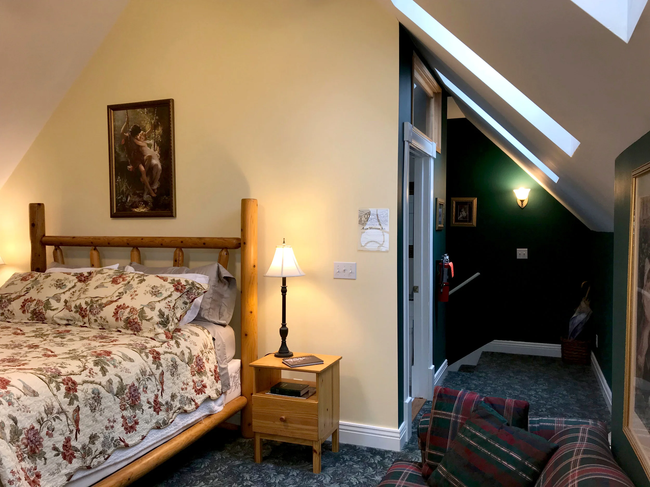 awi-room09-coachman-b.jpg