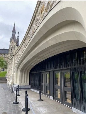 Arches over the visitor centre (photo courtesy of RJW Stonemasons)