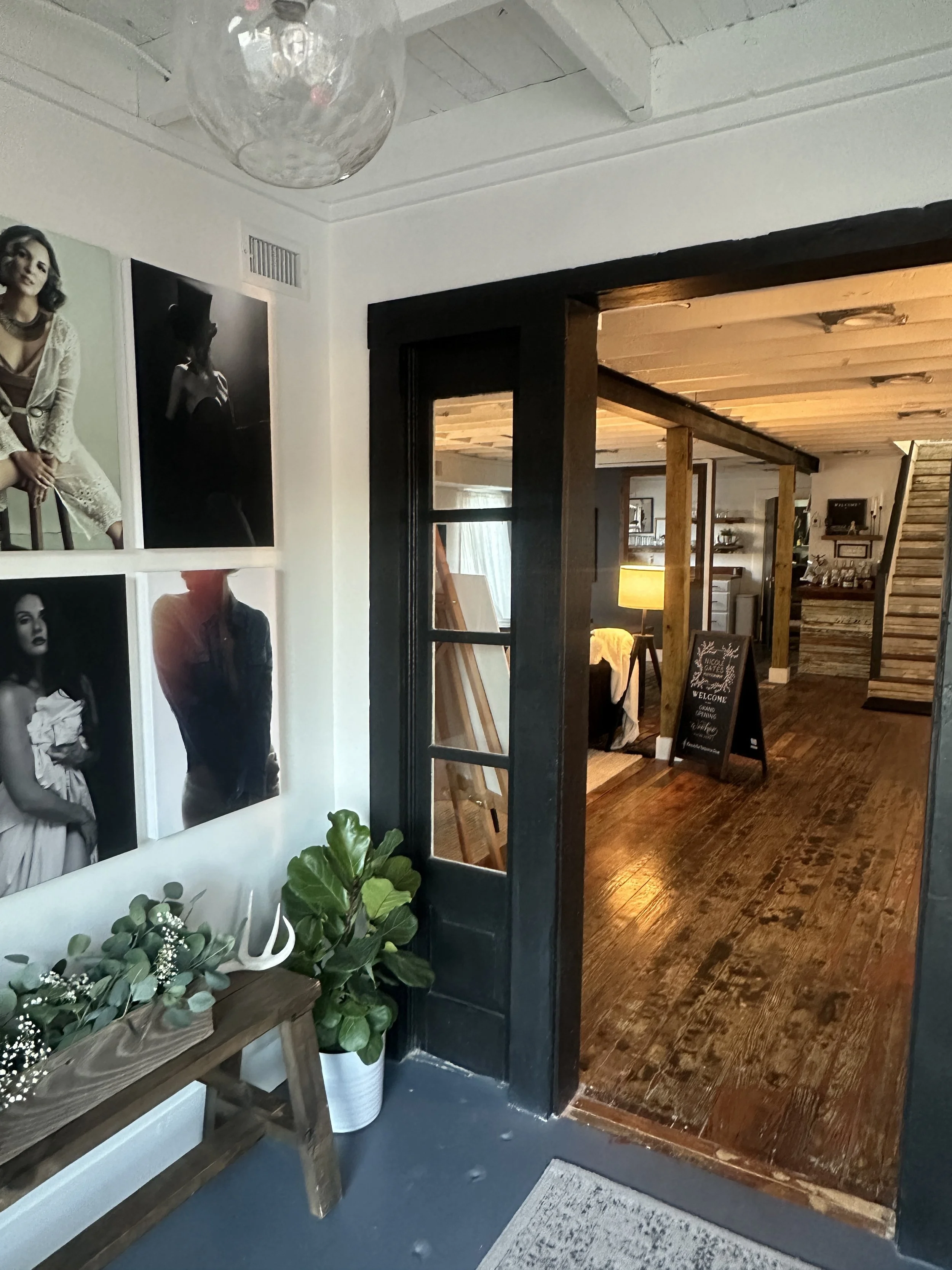 Entrance to Nicole Gates Photography’s Studio 