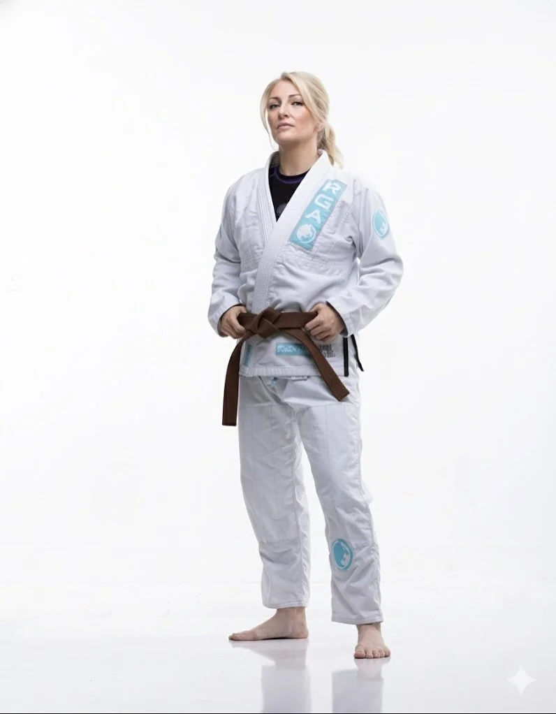 G R I T

Meet Karrie Jo Sharpless&hellip; my in-house hair and makeup artist, shoot assistant, model, and biggest evangelist (check out @kjs_hmua and you&rsquo;ll see why). She&rsquo;s also a loyal friend, mom, business owner, and&mdash;oh yes&mdash;