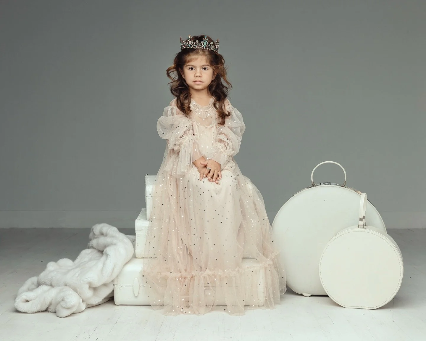 P R I N C E S S  B E L L A

I mean&hellip; does it get any cuter than this? I don&rsquo;t think so. 
When mom told me she is a girly girl and loves all things princess&hellip;crowns&hellip;.sparkles.
SAY NO MORE.

Give me all the girly things! Give m