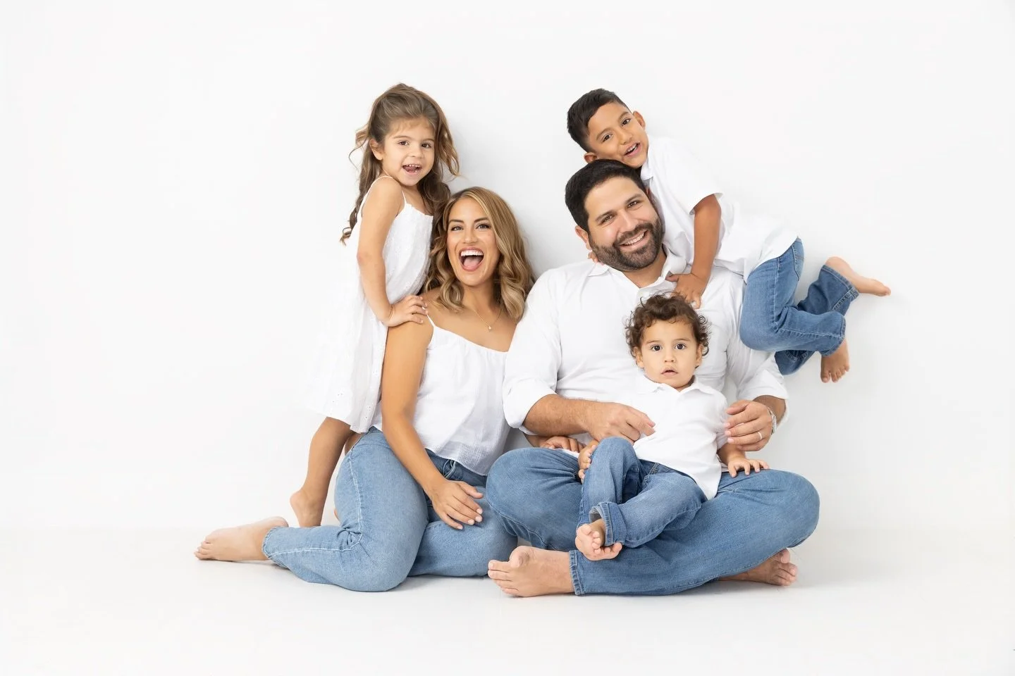 The Gutierrez Family

The first time I photographed Danielle, she was expecting Bella. Now here they are, a full squad, louder, sweeter, and even more wonderful than before. 

This family shows up for each other, and they keep showing up for me too. 