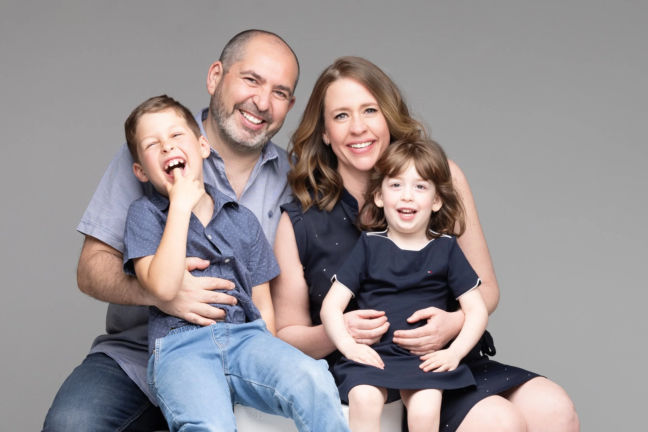 Do you really need a reason or a special season to book a family session? Hint&hellip;.the answer is no&hellip;.

So yes folks, the summer is gone in a flash. Back to schedules and school events, games, swim meets, drop offs, boxed lunches, play date