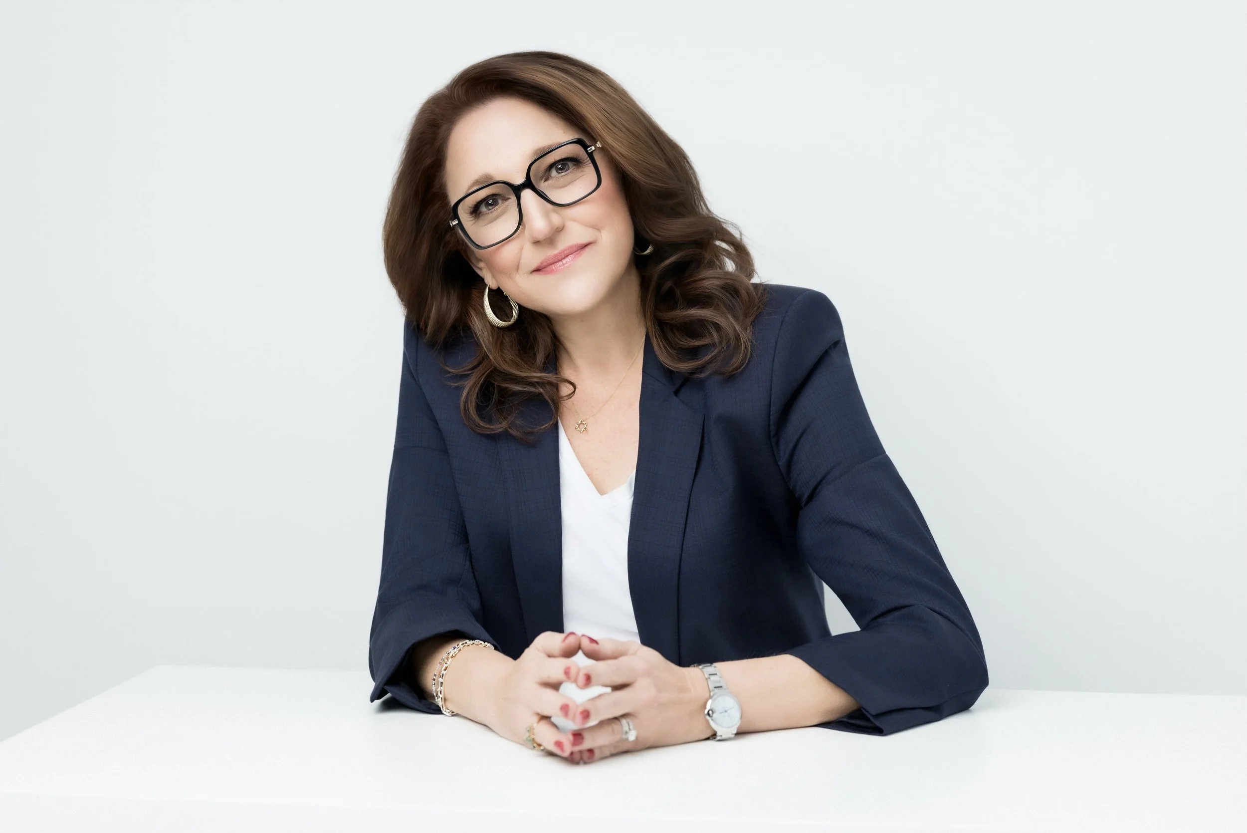 E X P E R T

There is a point in a woman&rsquo;s career when her headshot needs to catch up with her r&eacute;sum&eacute;.

She has the experience. She knows her business. People trust her judgment. She has earned the title, the seat and the voice in