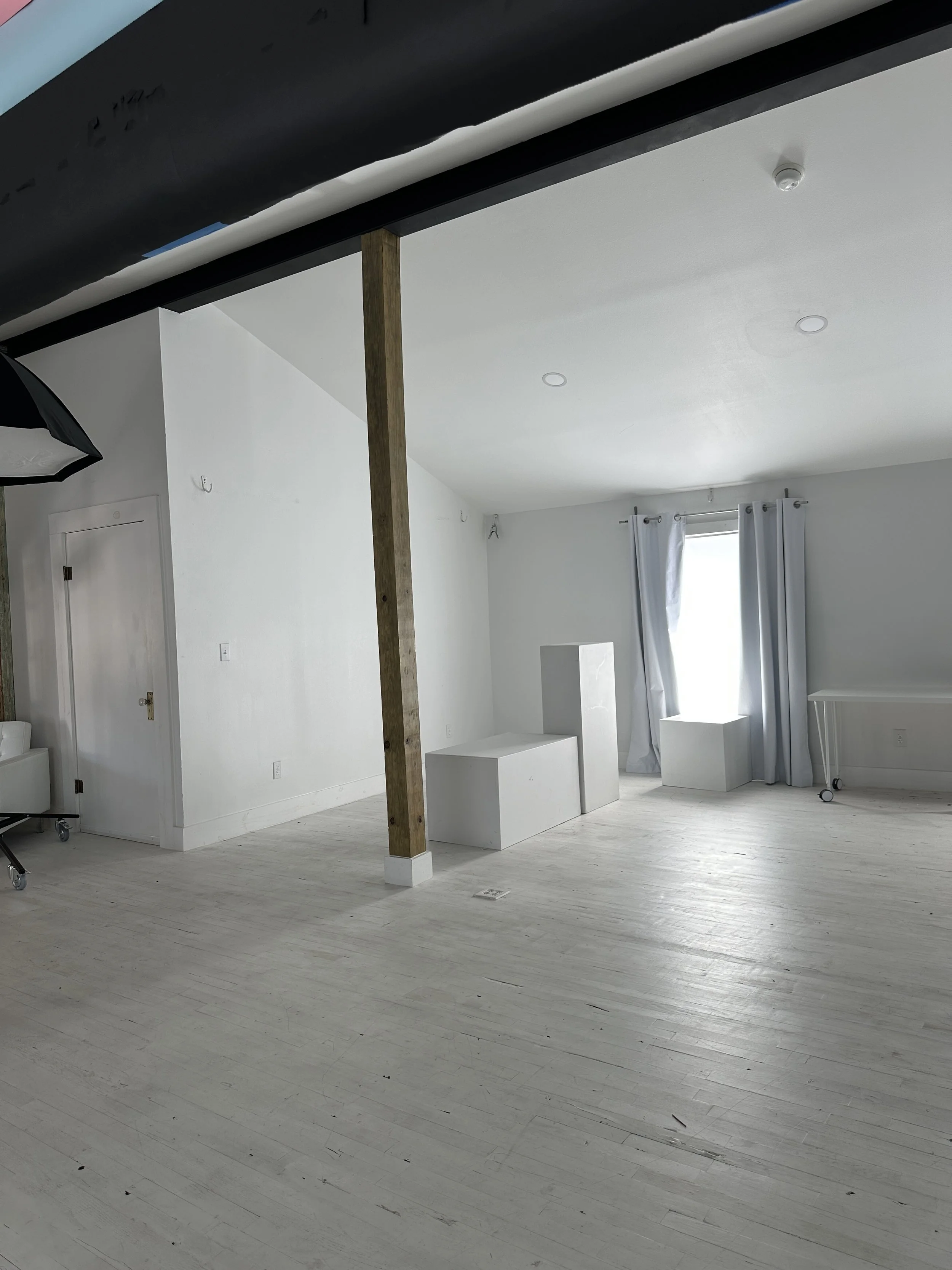 Nicole Gates Photography Studio in McAllen Texas_28.JPG