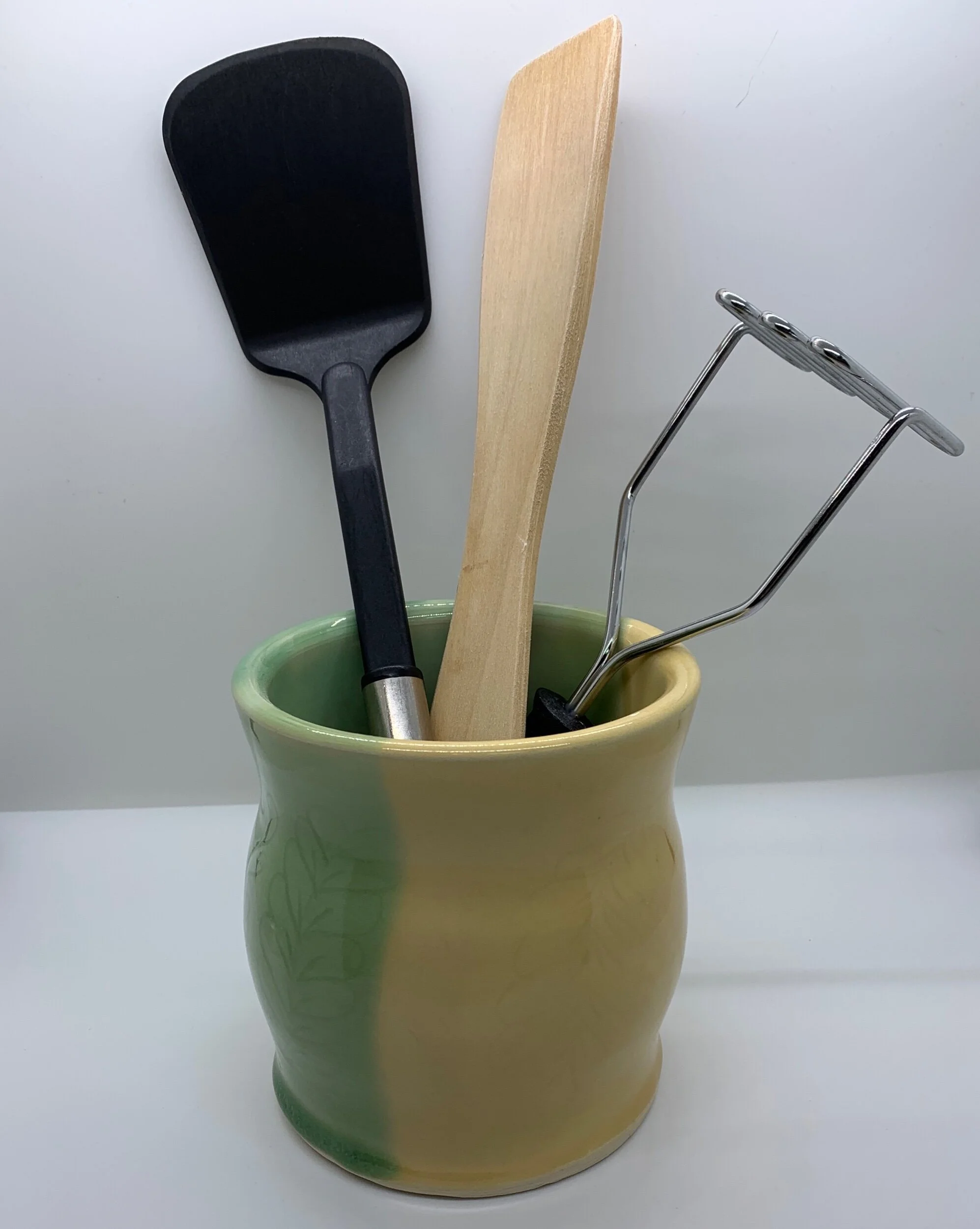 2241EDB5-4A93-46B4-8AE9-2566007EE300