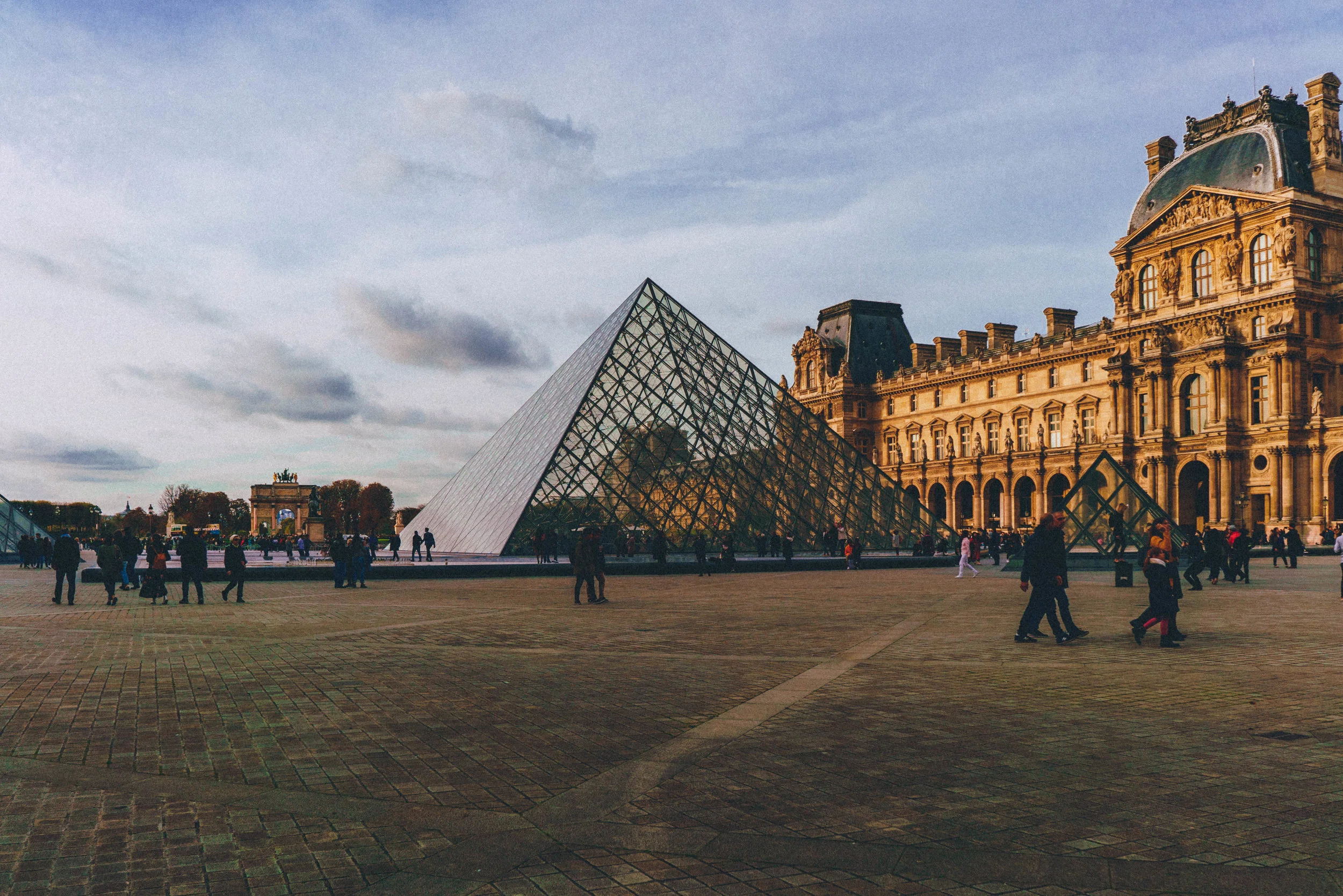 Louvre 2
