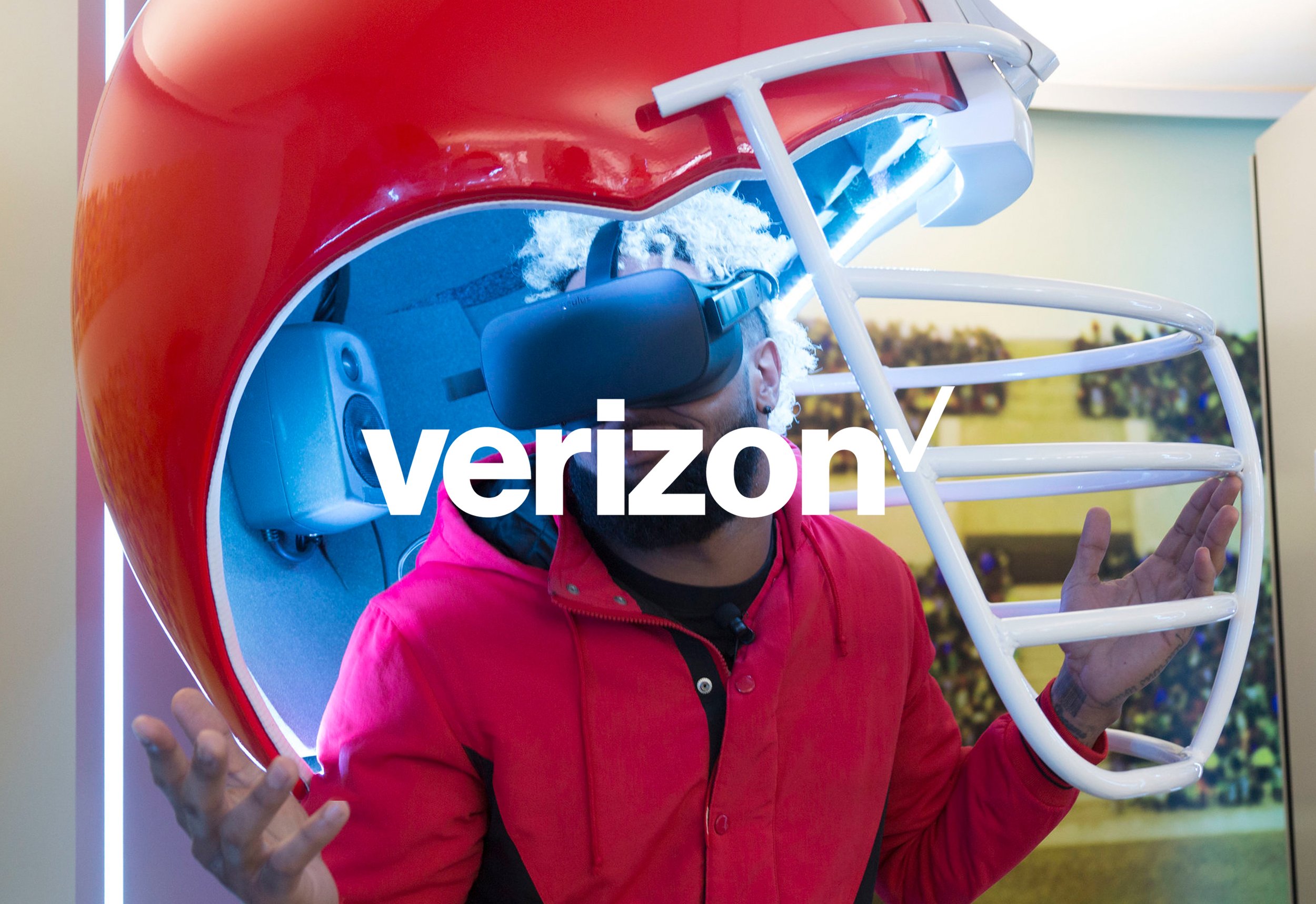 Verizon - Super Bowl Activations