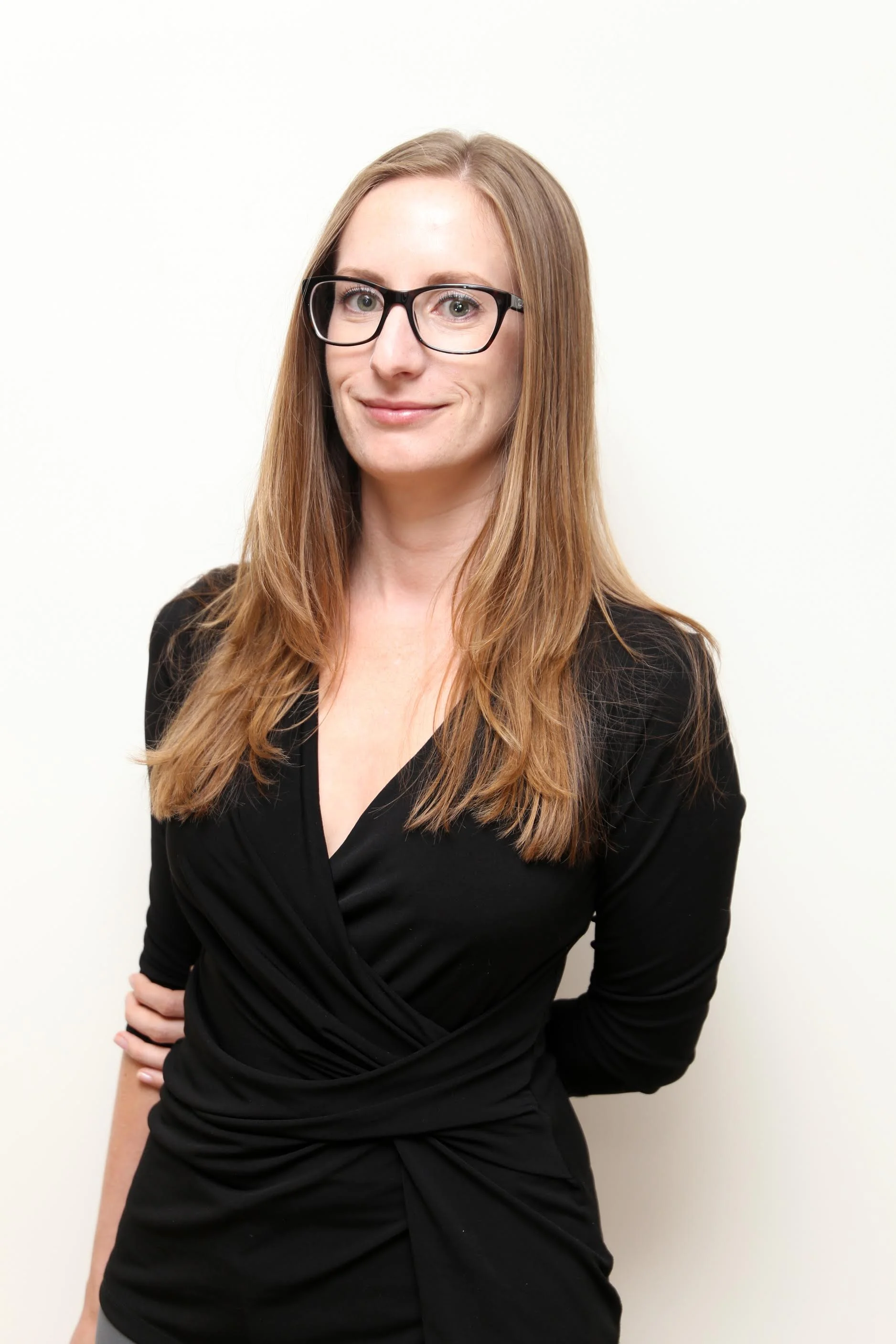 Headshot Samantha.jpg