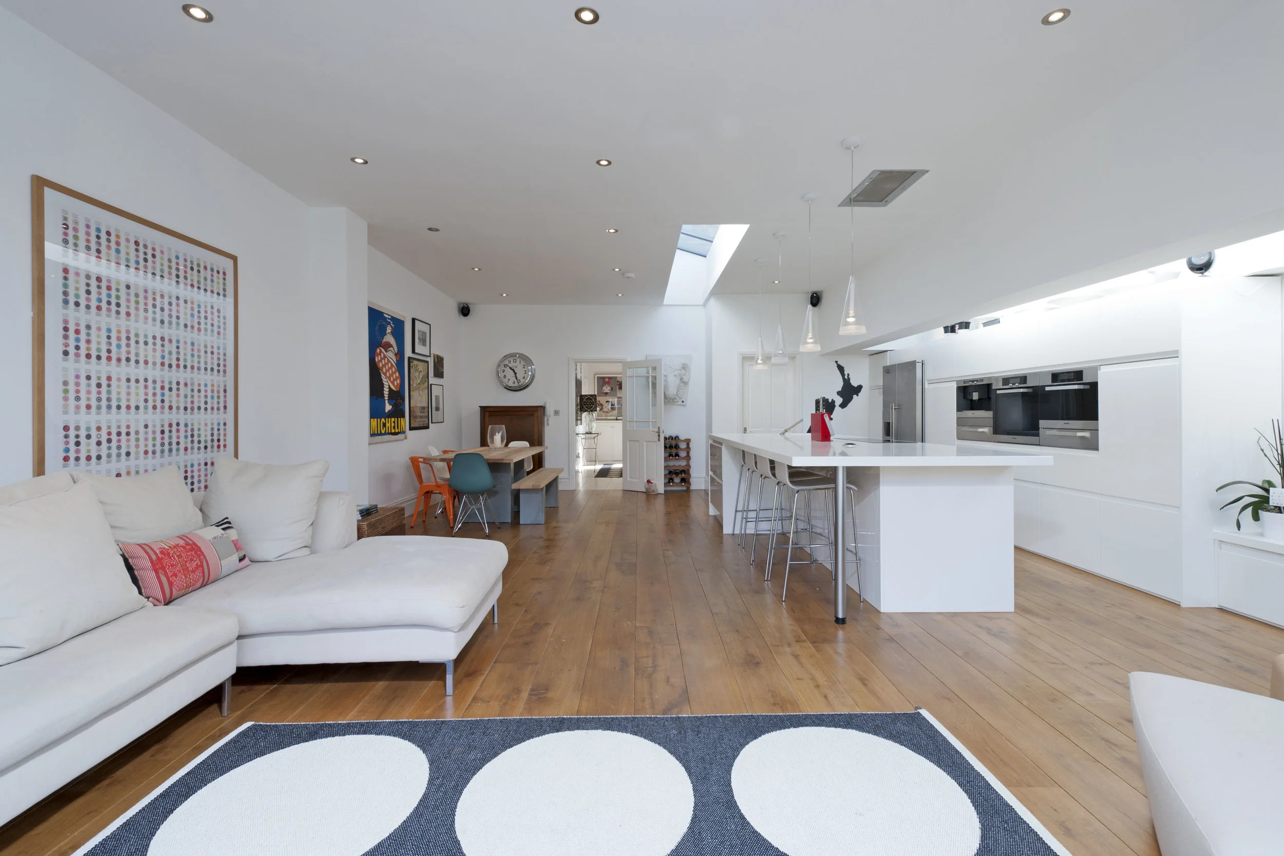 61 St James Drive Kit 2 L.jpg