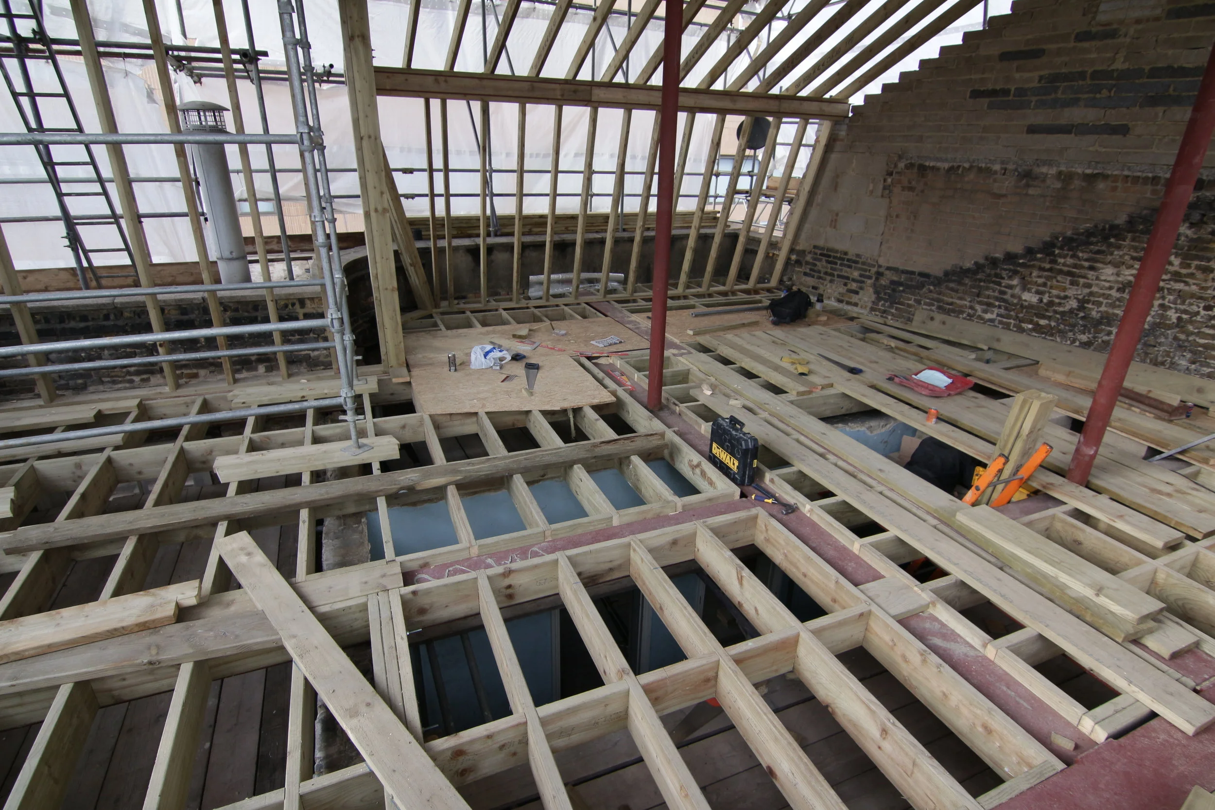 windmill construction 3.JPG