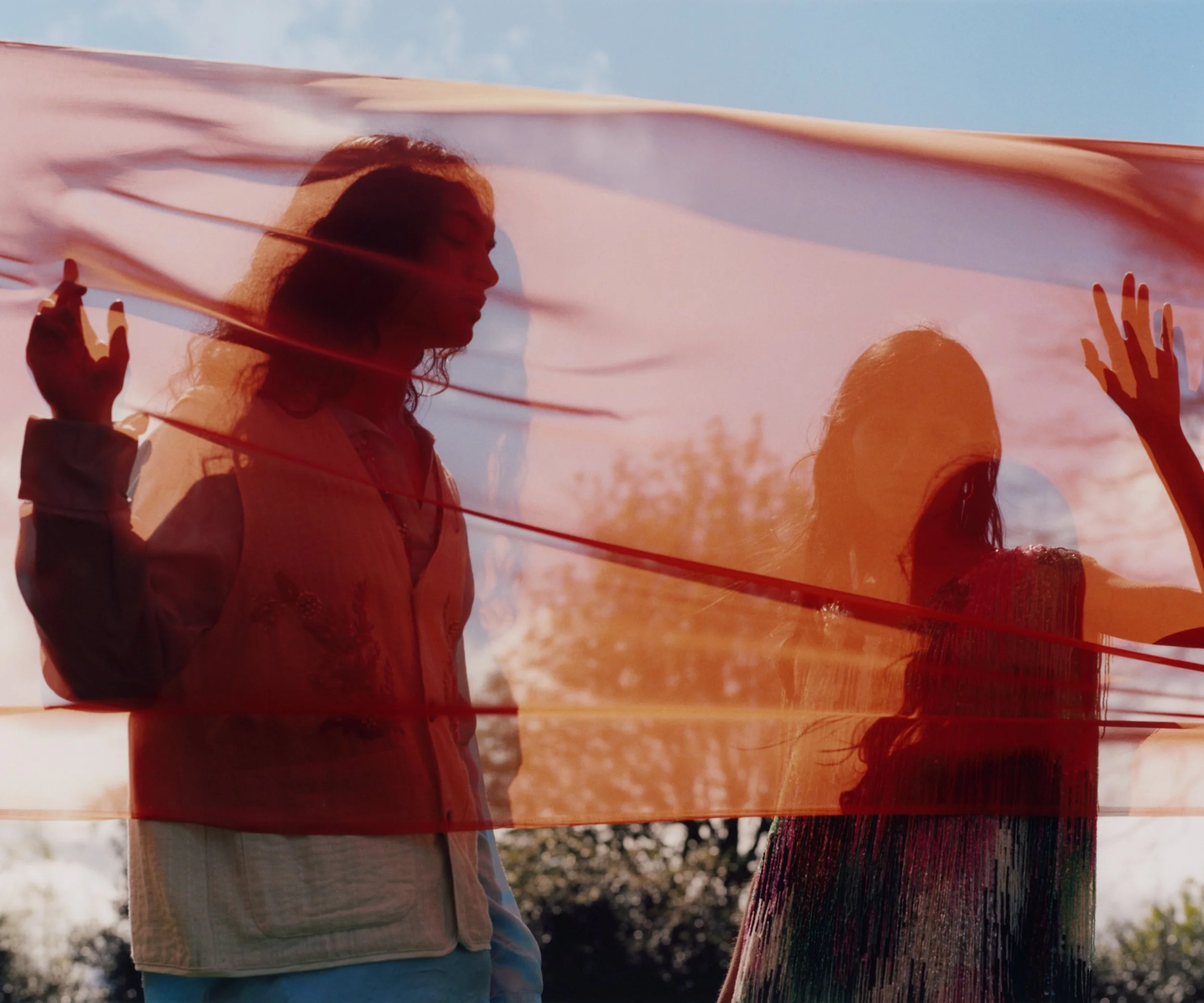 Visual Storyteller Tami Aftab explores South Asian textile traditions and diasporic belonging through 'Threads'