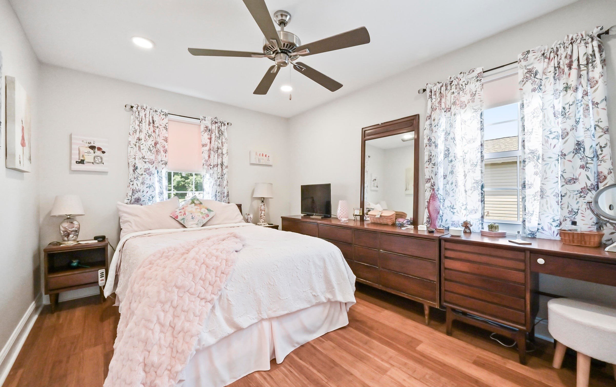 2nd Bedroom.jpg
