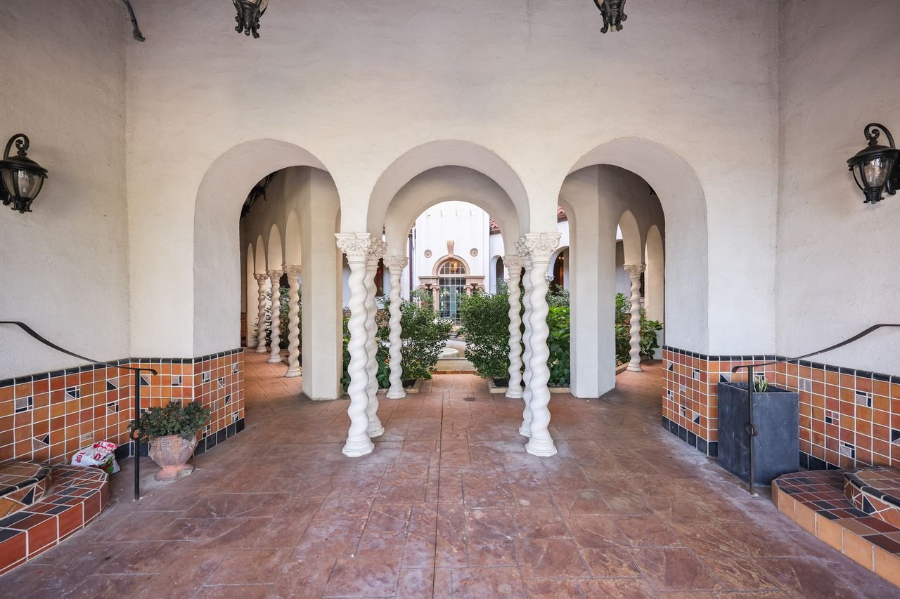 Building Entry.jpg