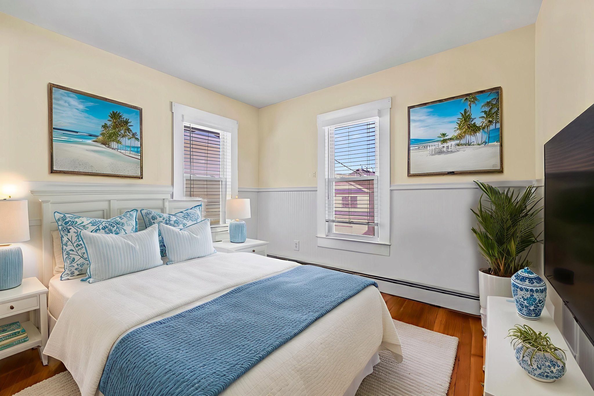 LPM_5740 virtually staged.jpeg