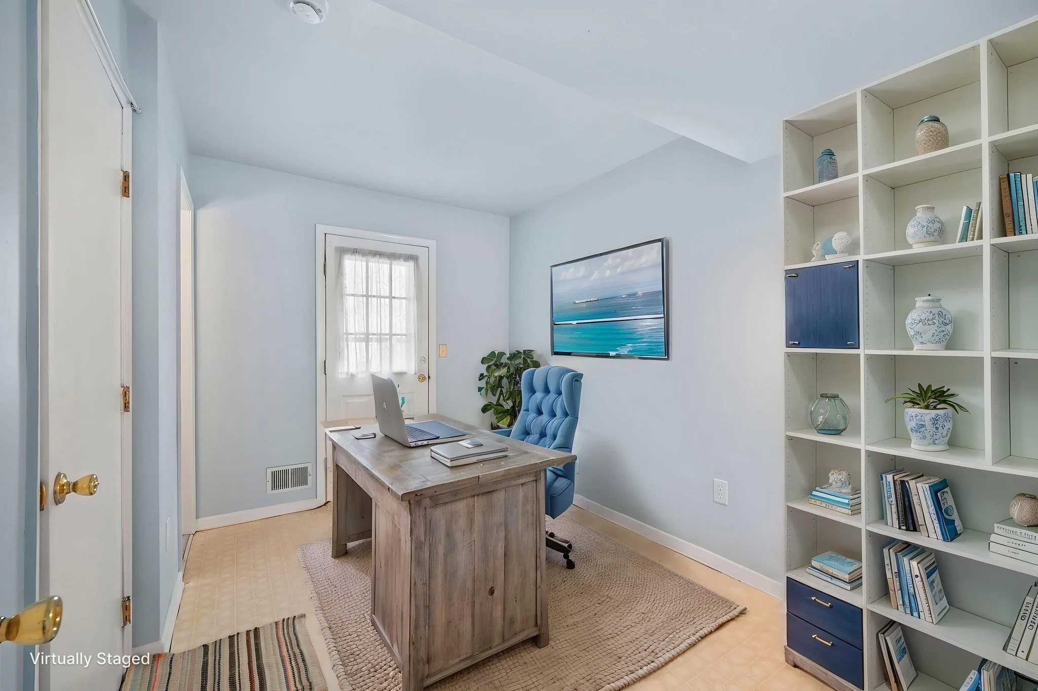 8-web-or-mls-LPM_4848 virtually staged.jpeg